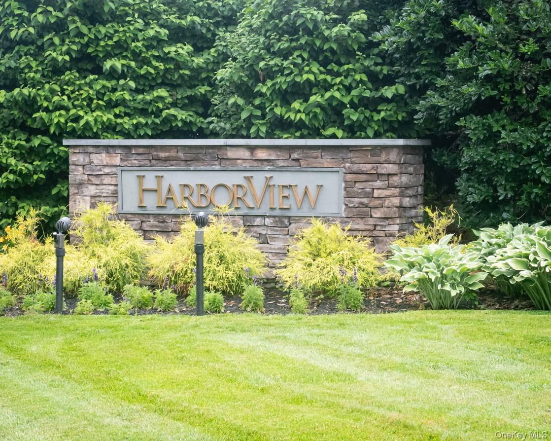 100 Harbor View Drive #251, Port Washington