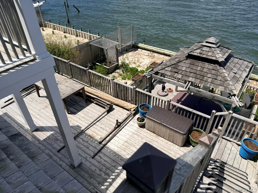 118 Bayview Walk — photo 16