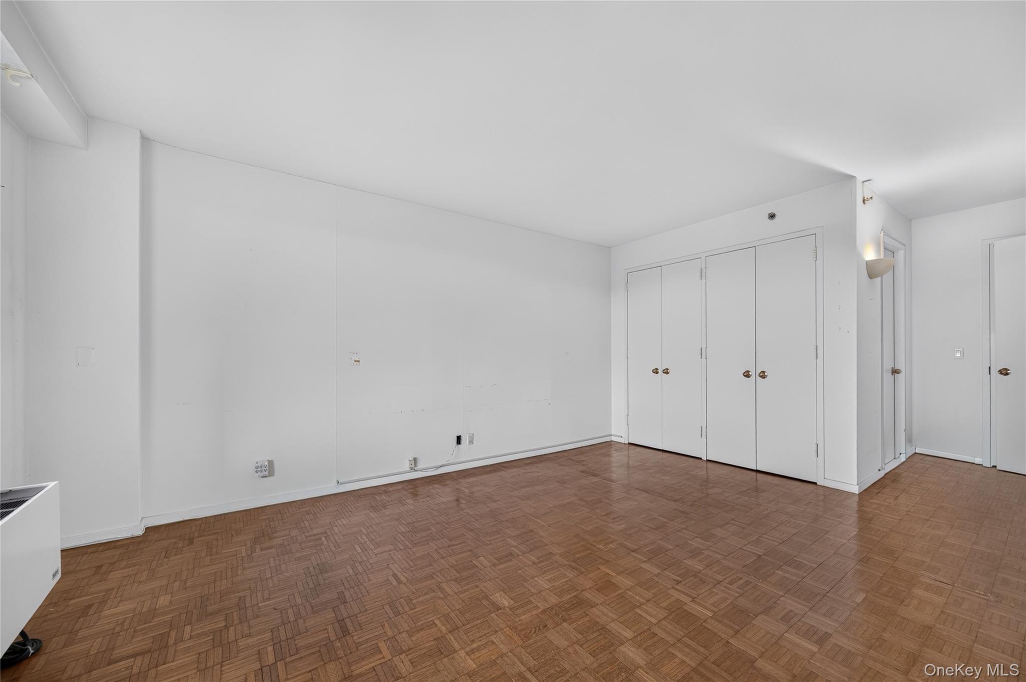 111 Cherry Vallley Avenue #408W — photo 12