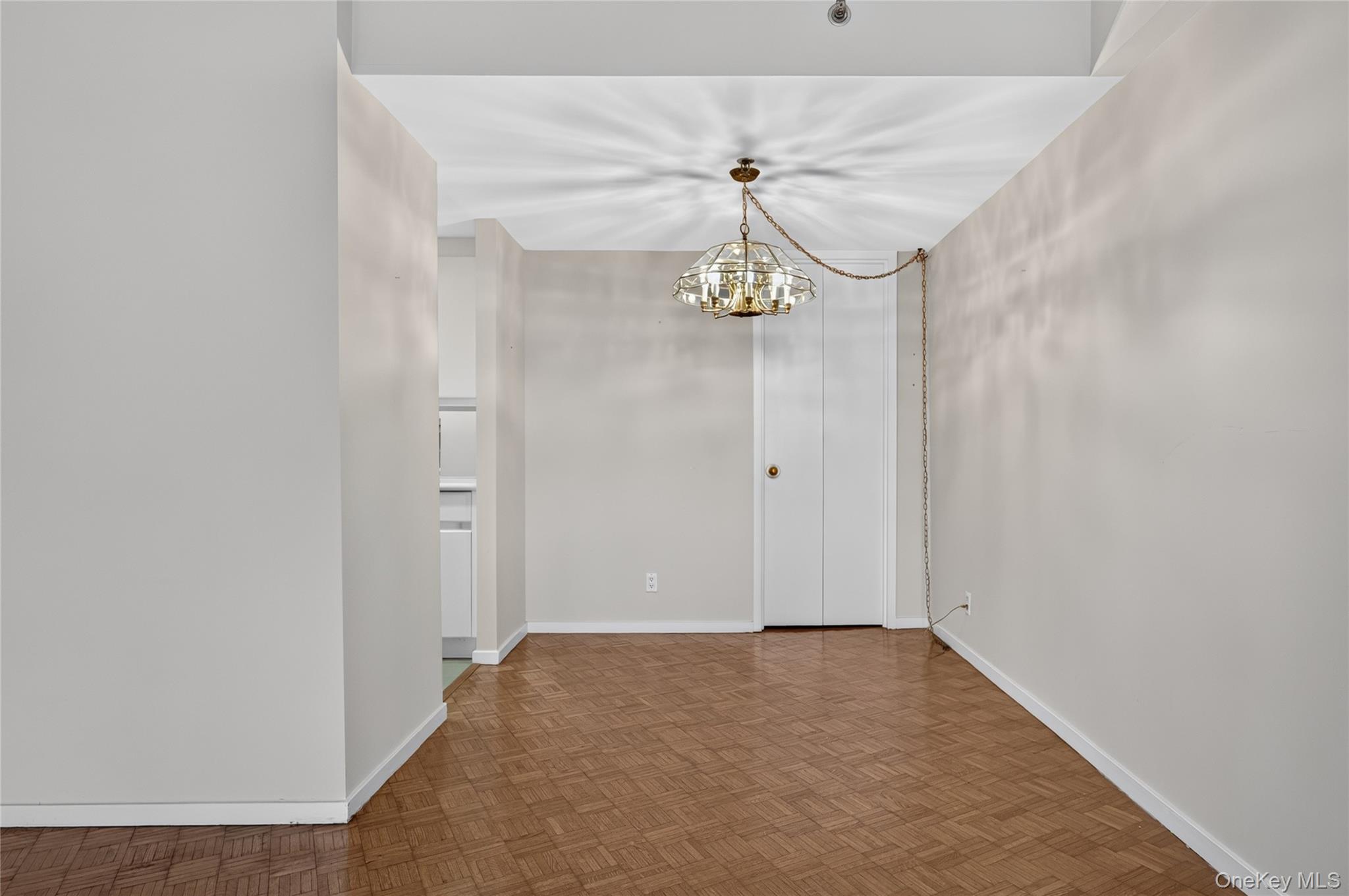111 Cherry Vallley Avenue #408W — photo 5