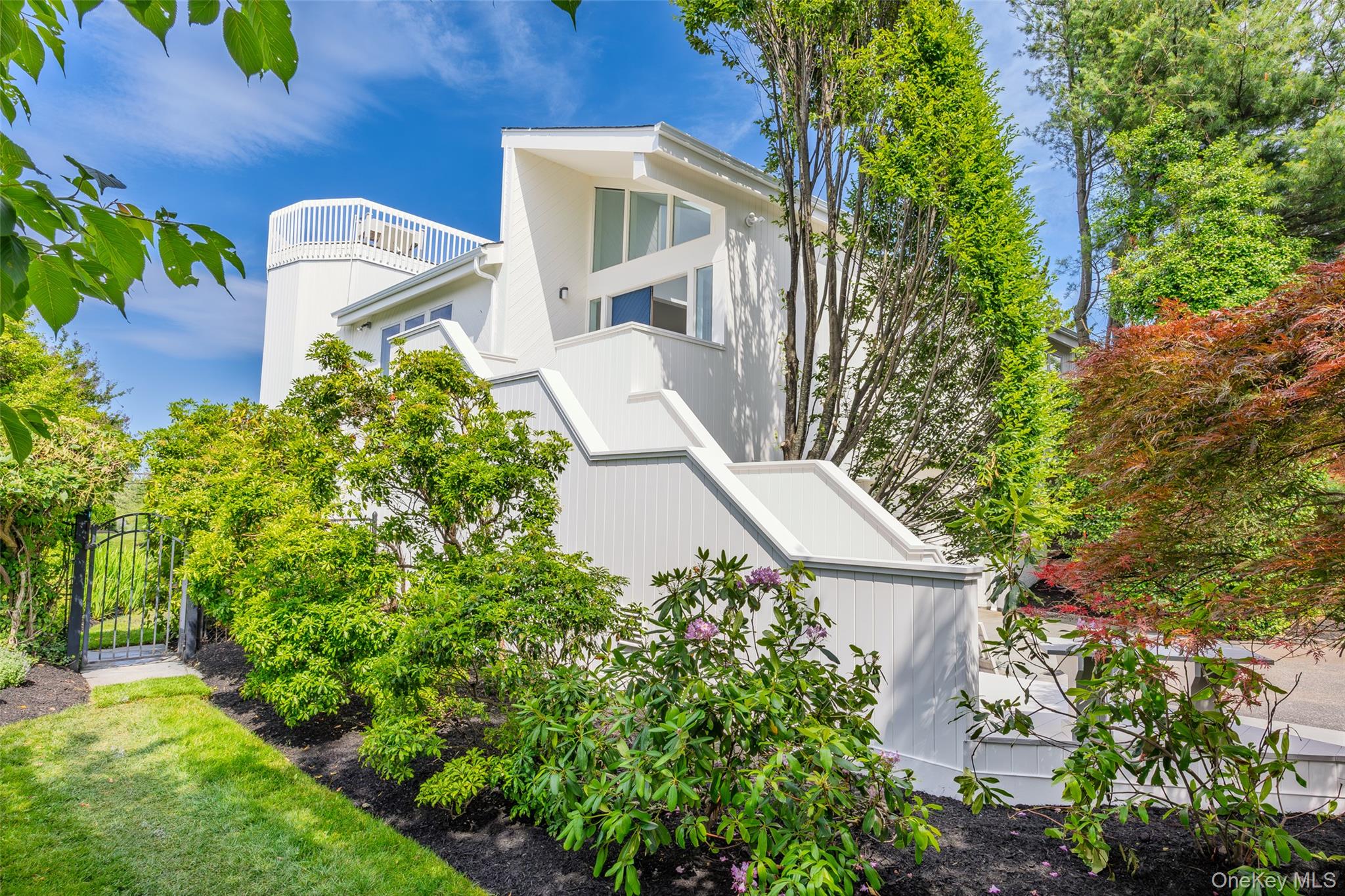 32 Contessa Court, Port Jefferson