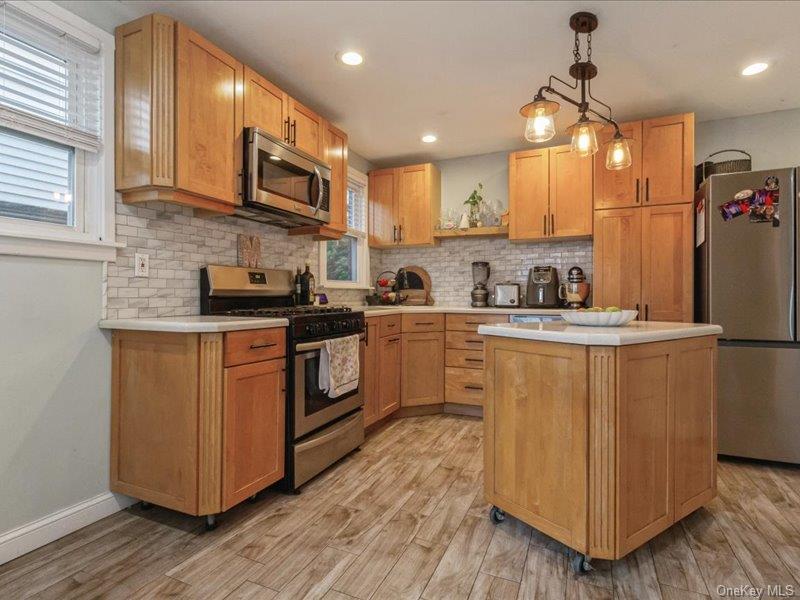 167 Lakeview Avenue — photo 13