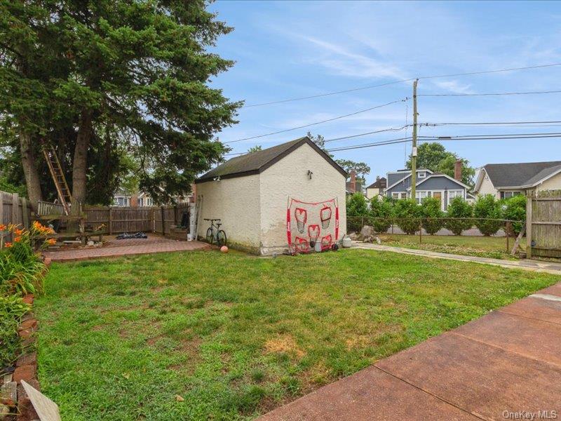 167 Lakeview Avenue — photo 24