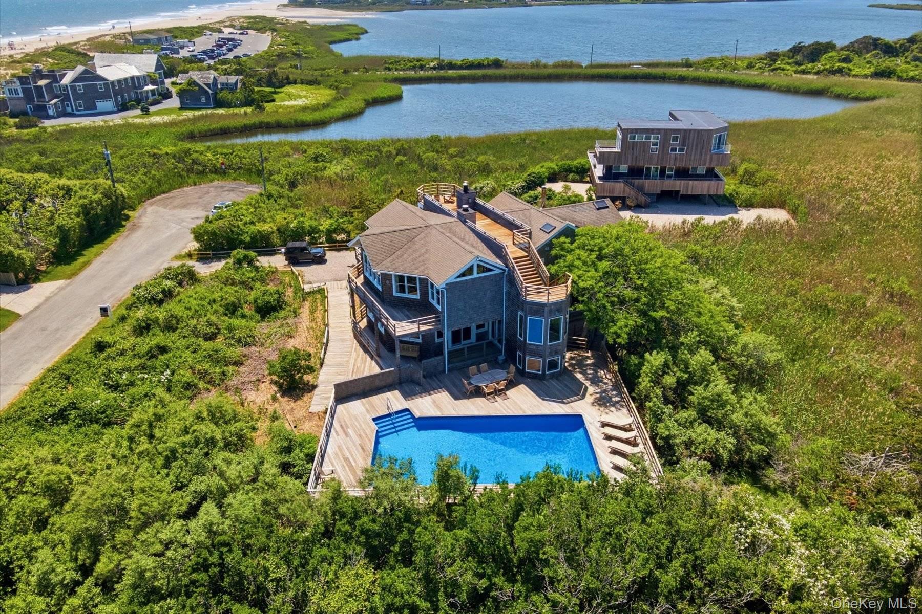 137 Sandune Court — photo 4