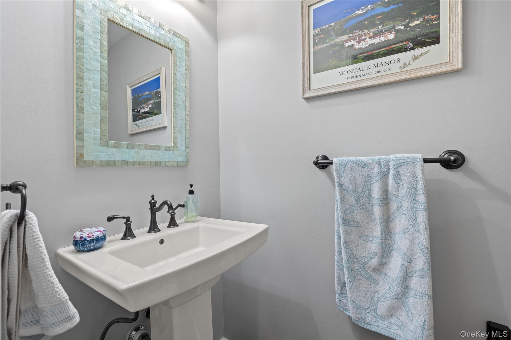 8 Victoria Drive #8 — photo 14