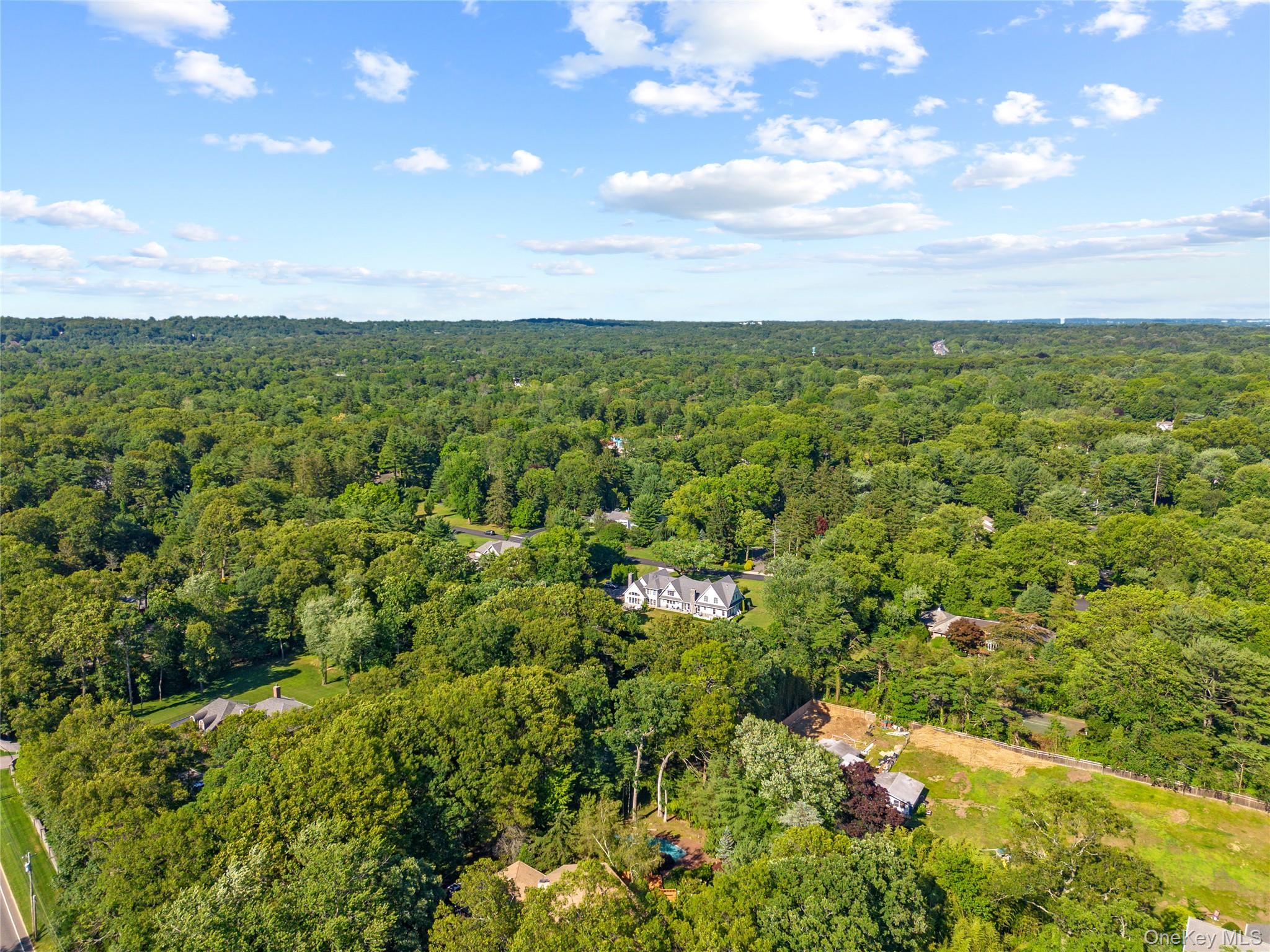 249 Glen Cove Road — photo 35