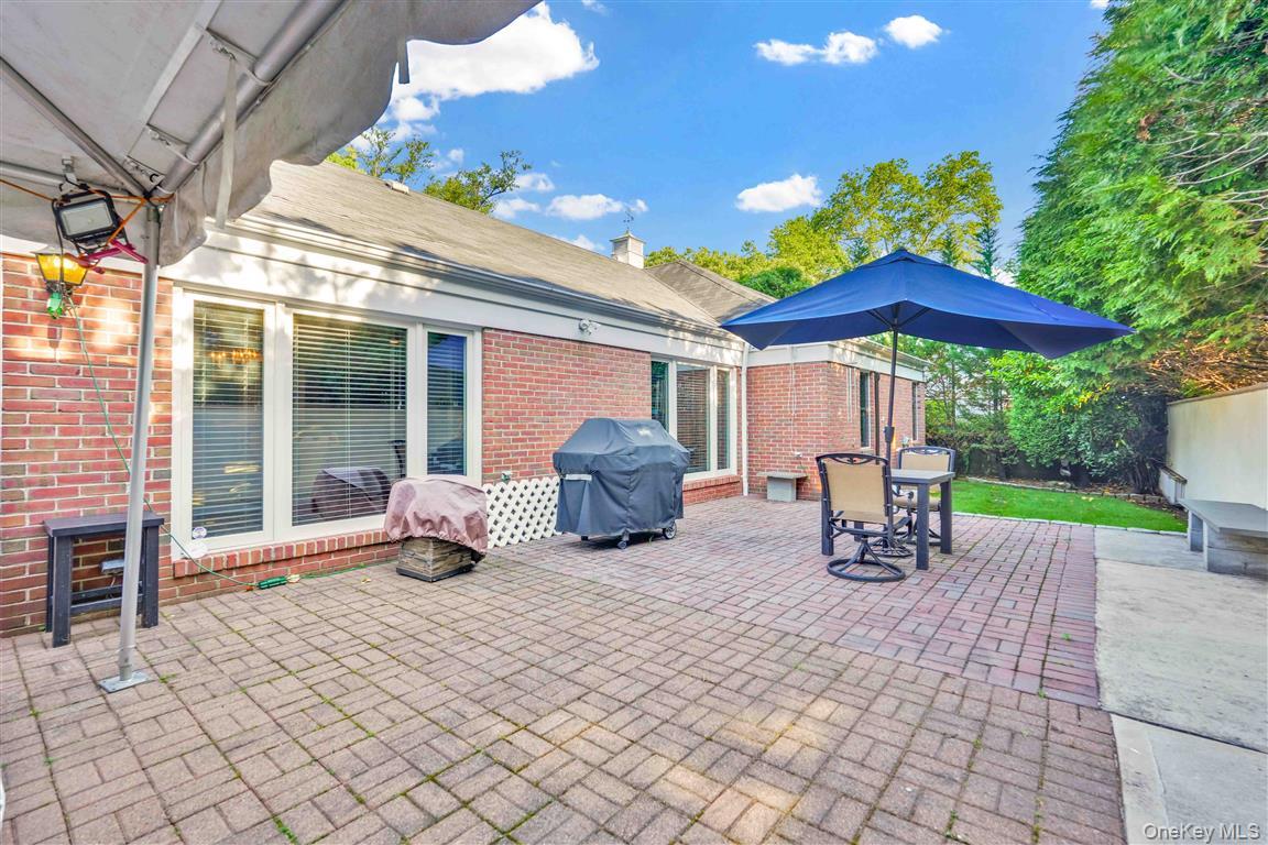 105 Park Lane — photo 39