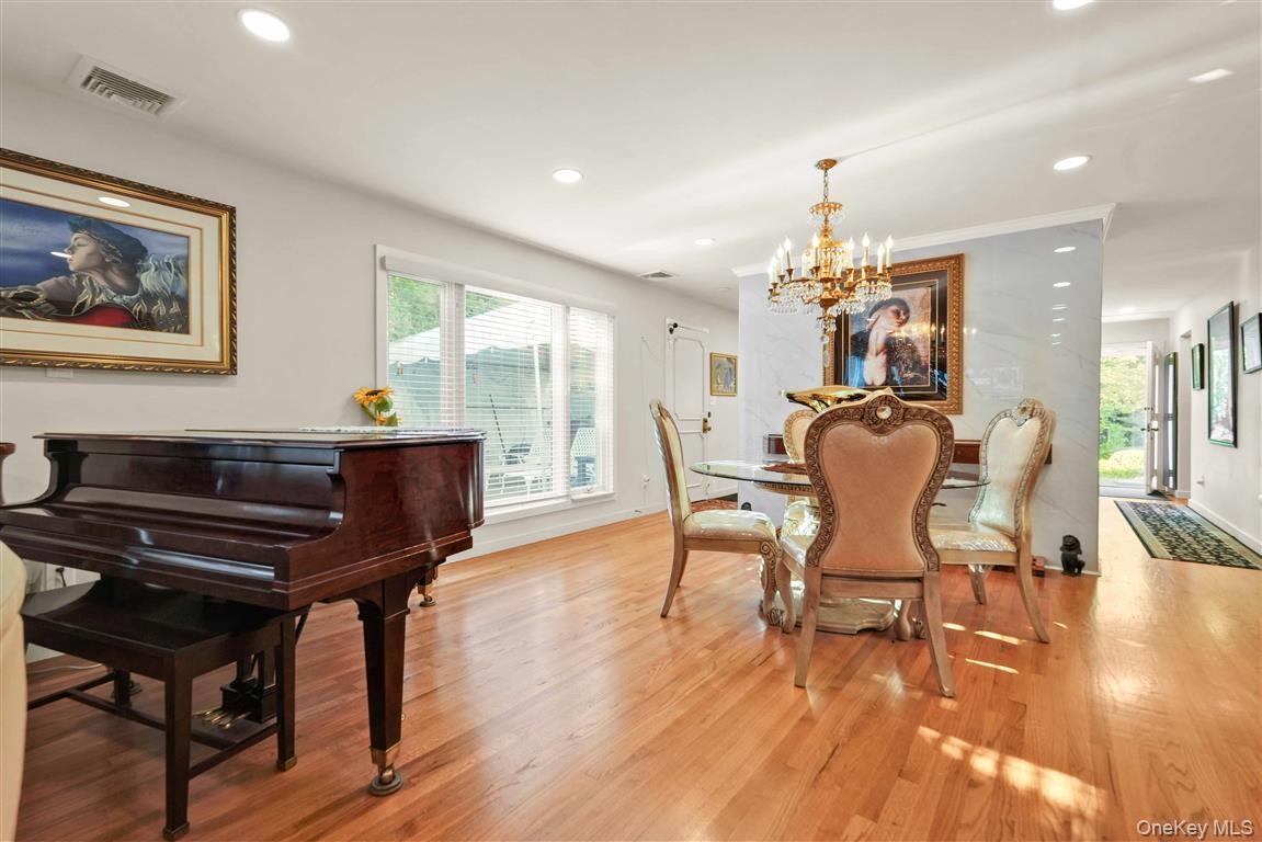 105 Park Lane — photo 9