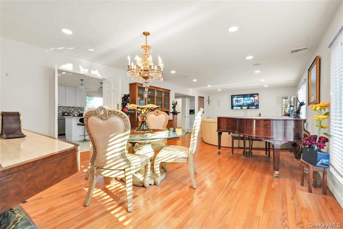 105 Park Lane — photo 10