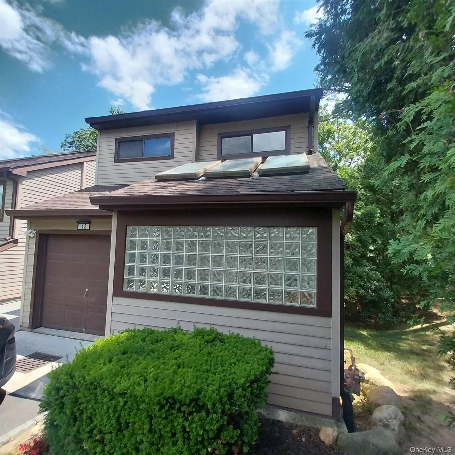 12 The Glen Lane #12 — photo 2