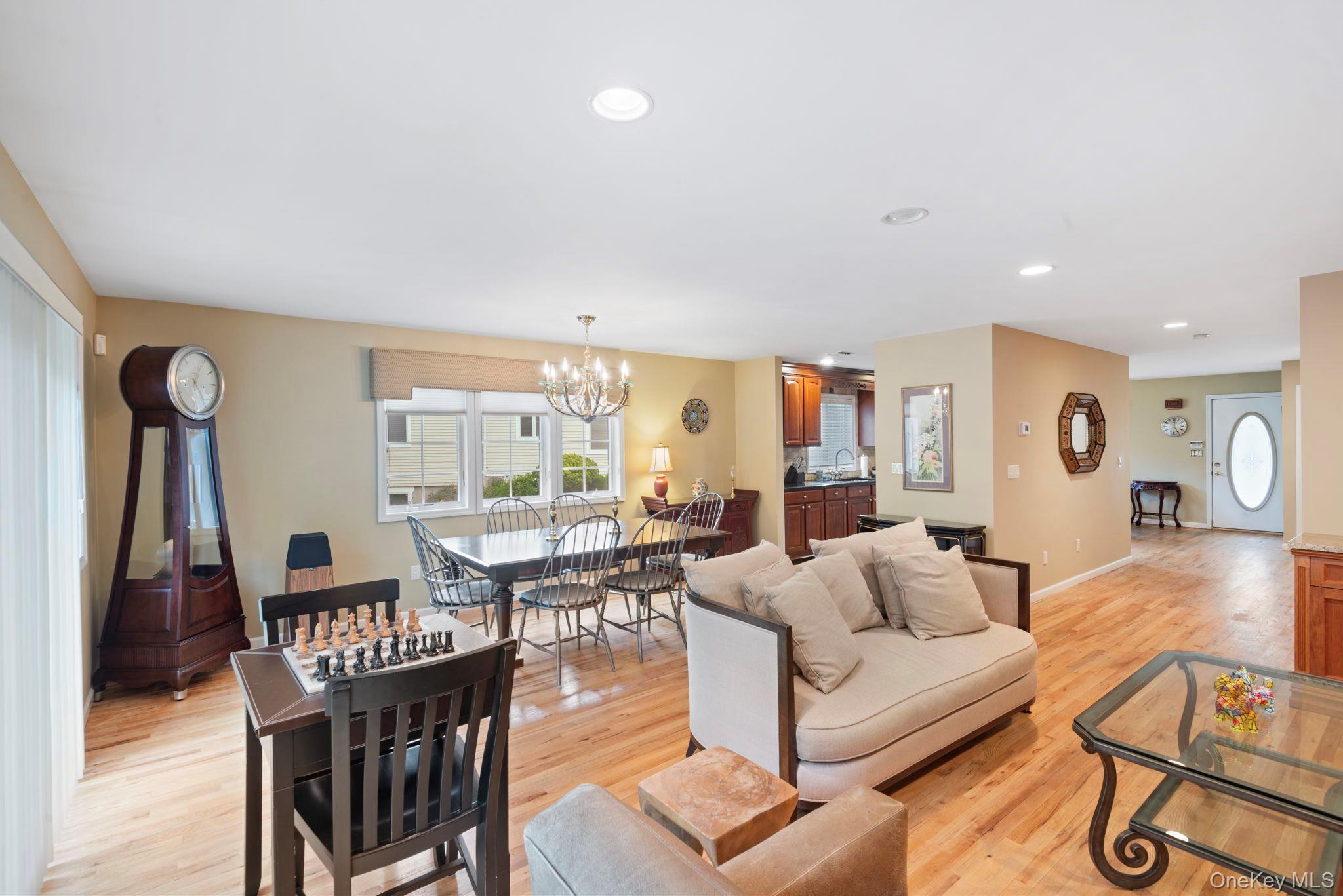 16 Lindbergh Circle #16 — photo 17