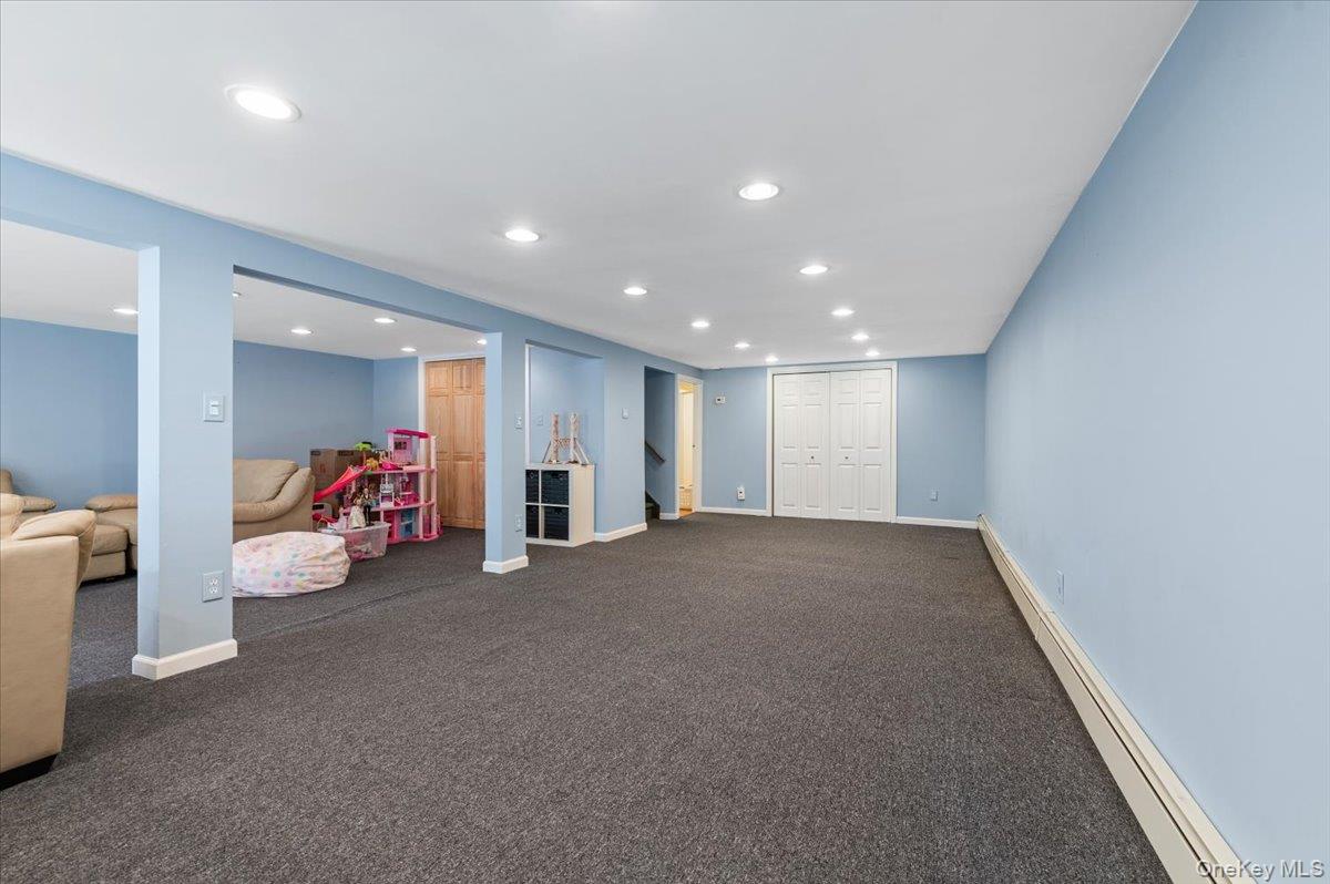 18 Hickman Street — photo 31