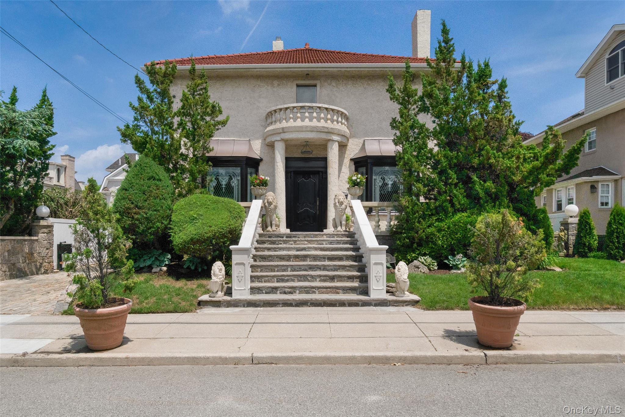 176 Beach 143rd Street, Neponsit