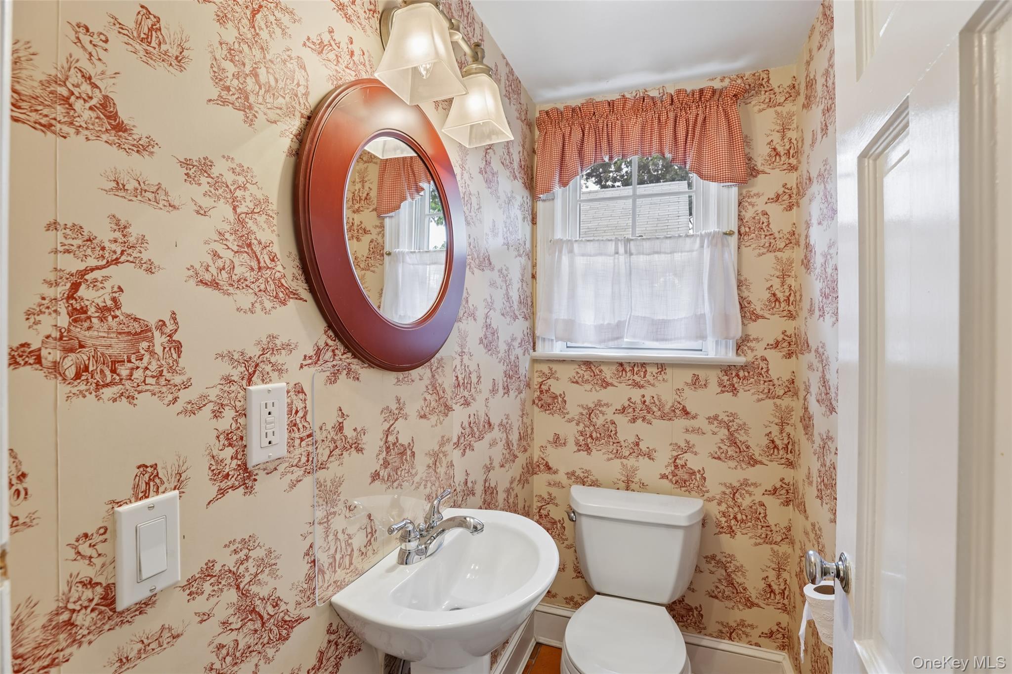 105 Stewart Avenue — photo 11