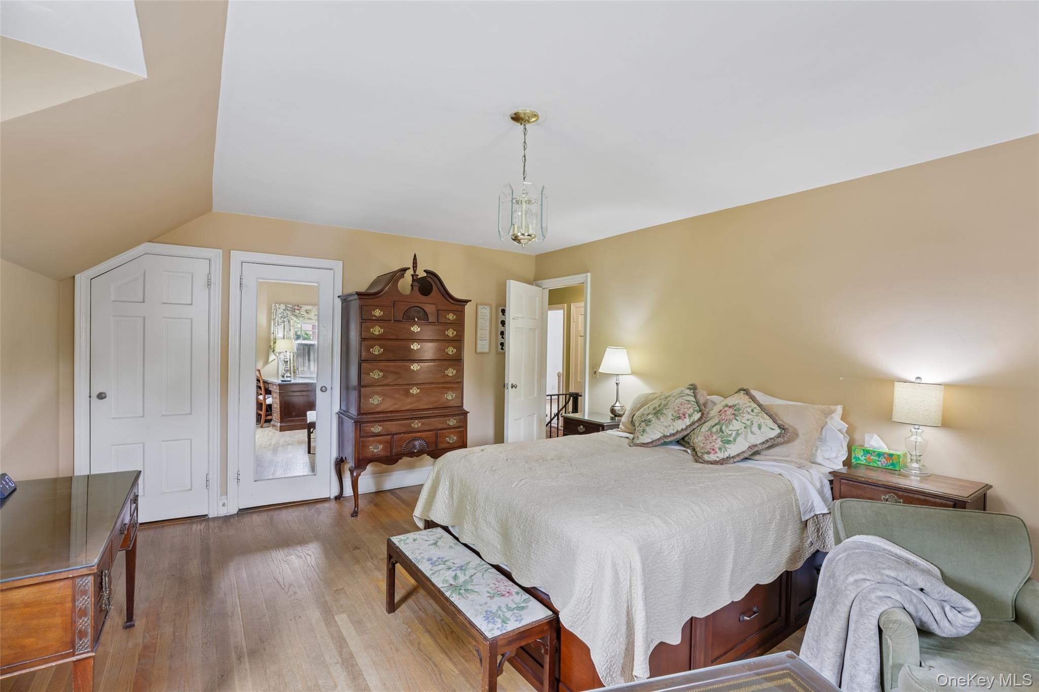 105 Stewart Avenue — photo 13