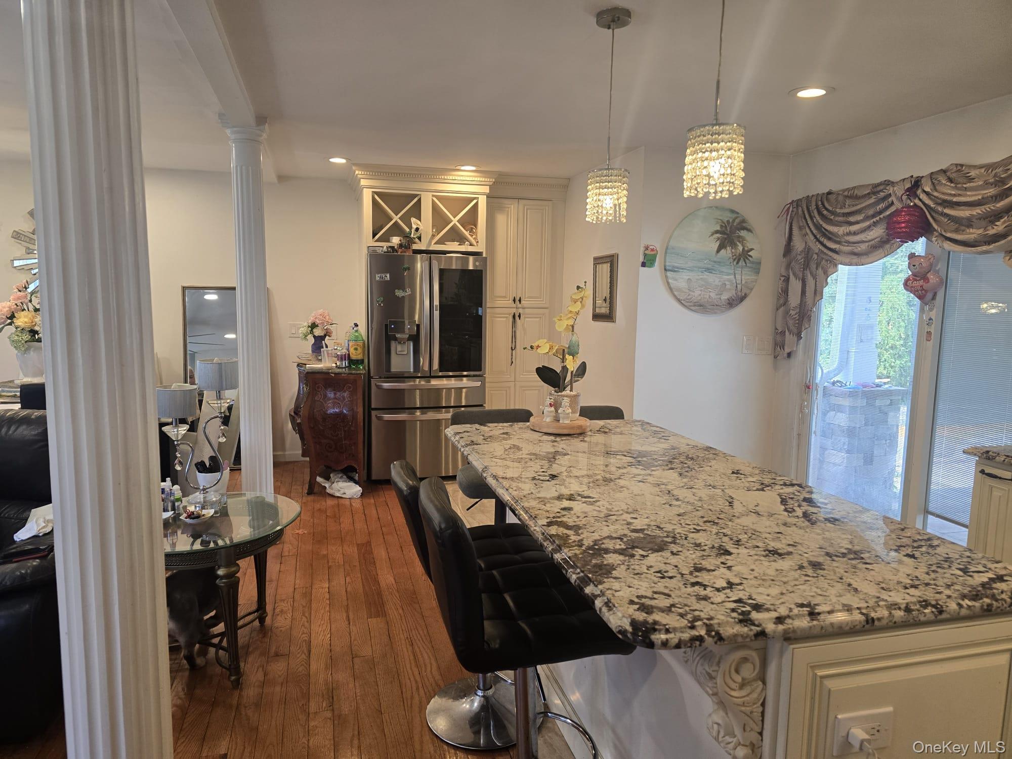 719 Oriole Avenue — photo 8