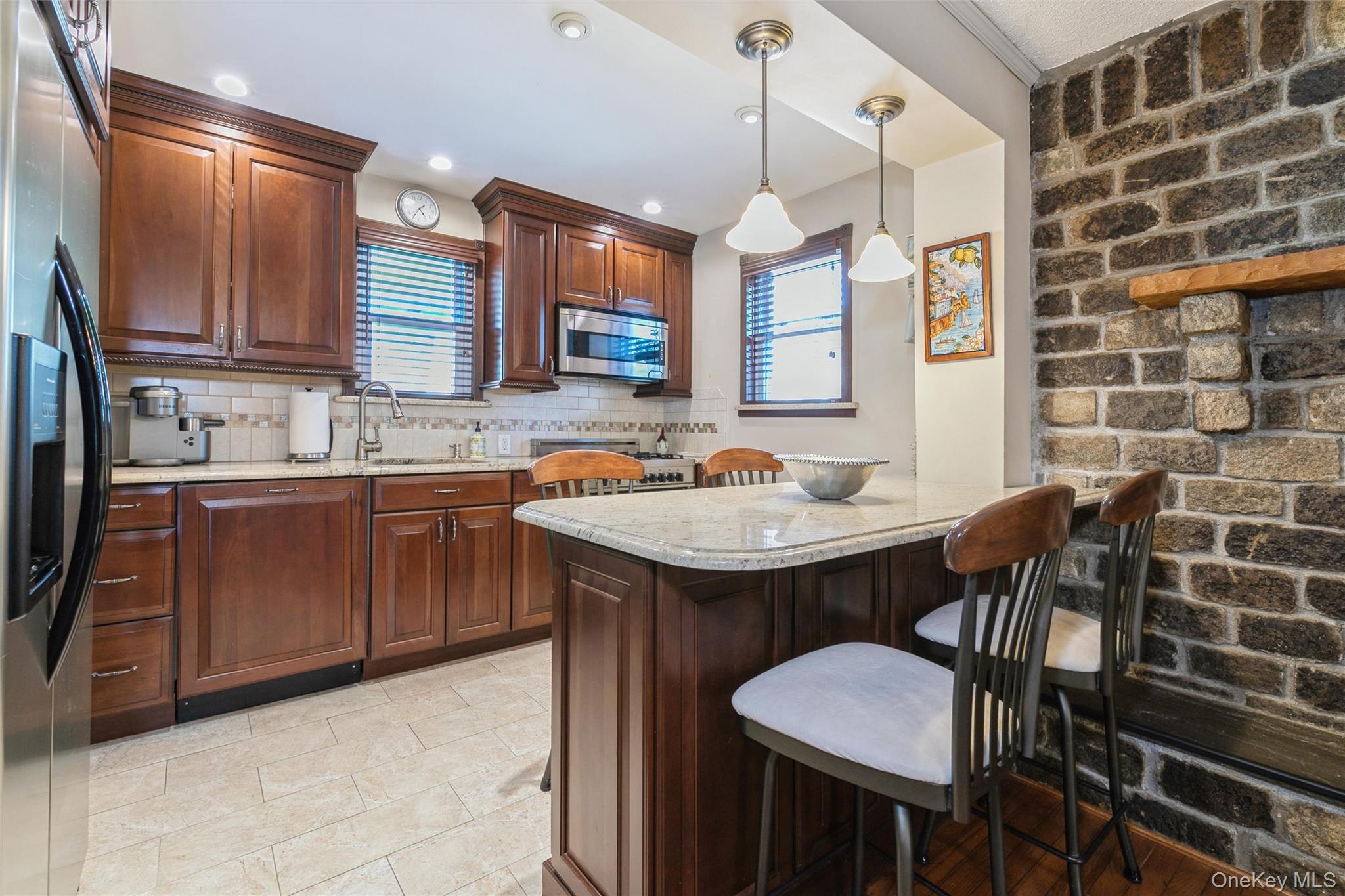 16 Devon Street — photo 13