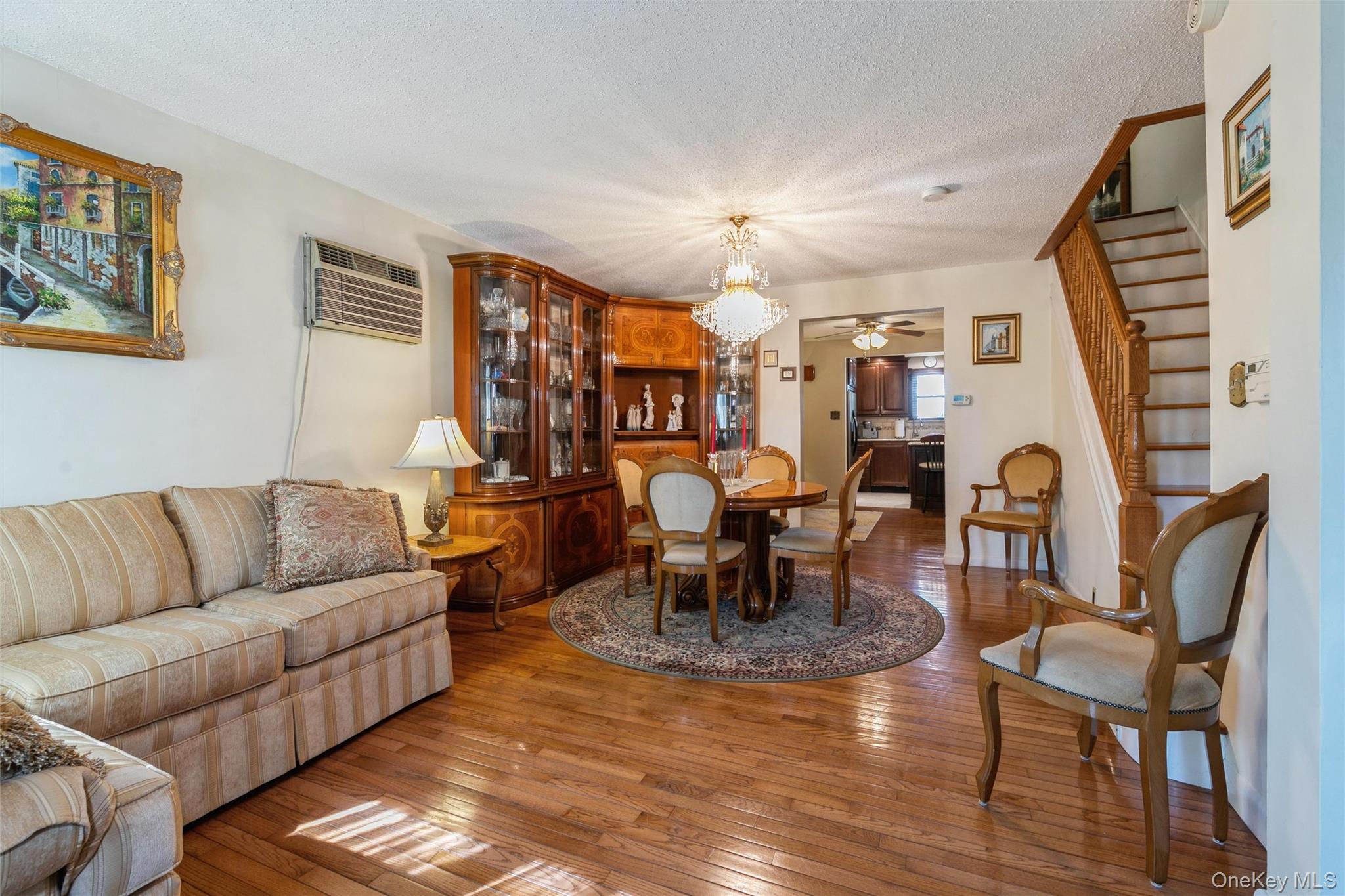 16 Devon Street — photo 4