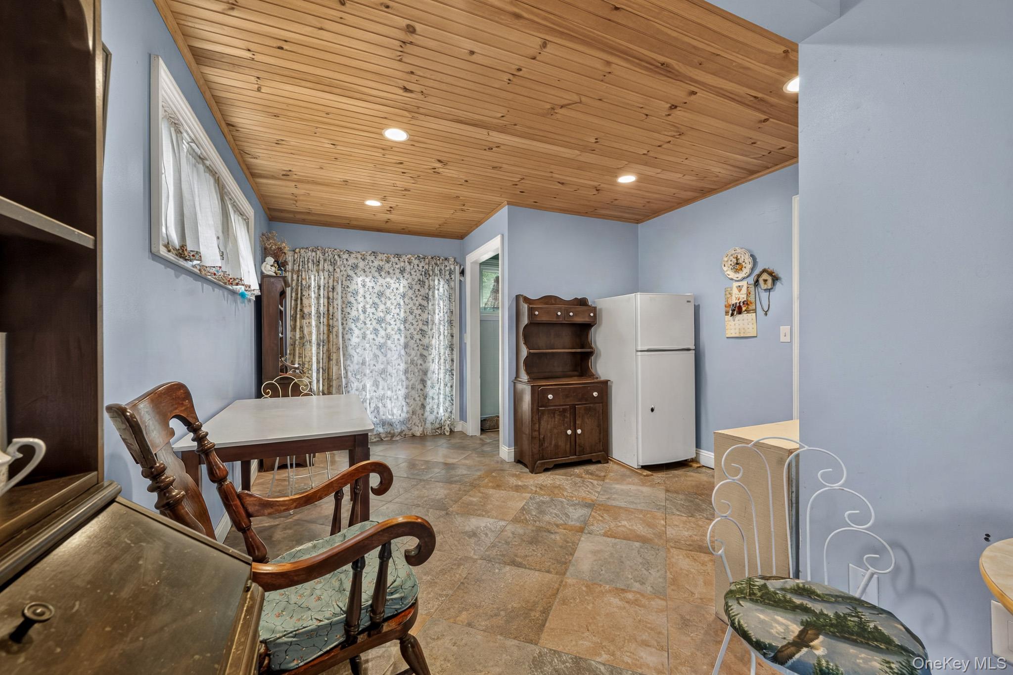 125 Keller Drive — photo 30