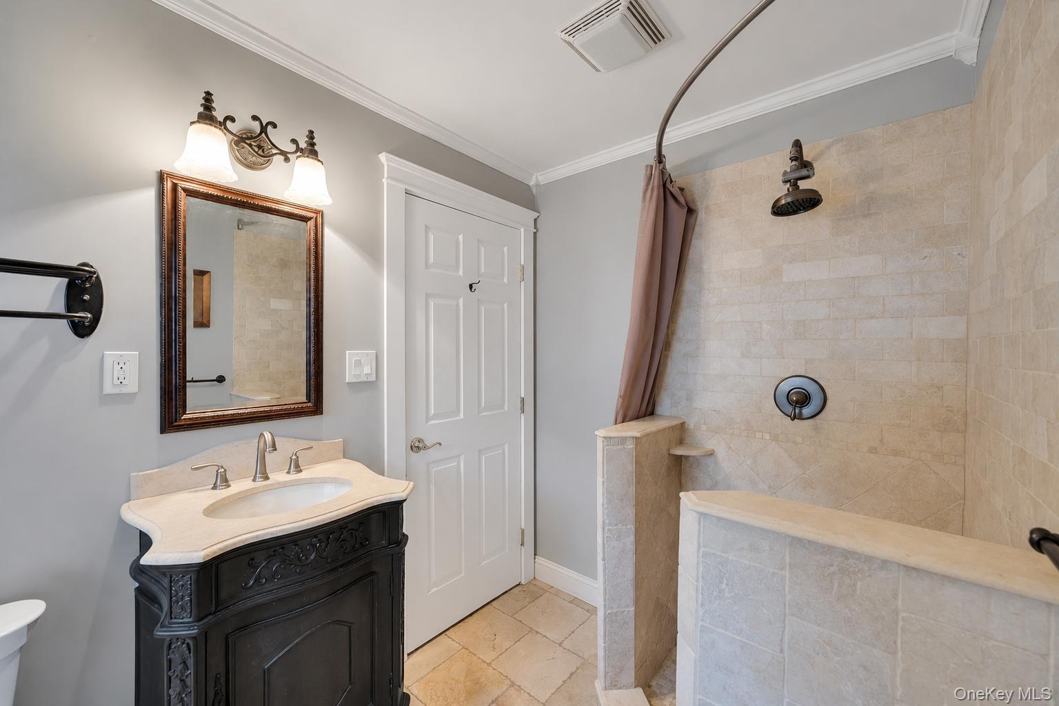 19 Joan Road — photo 19