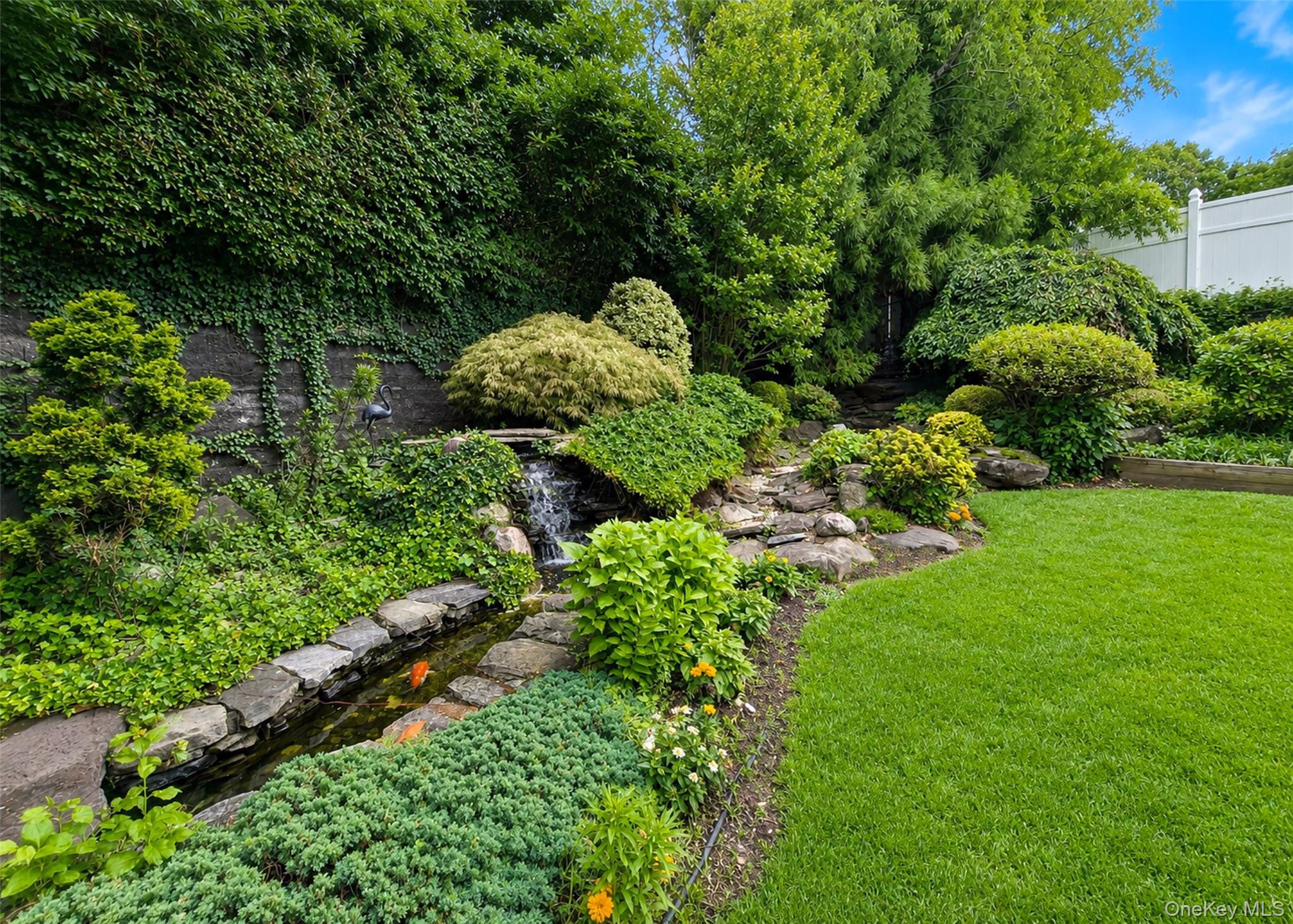 6 Boxwood Way — photo 44