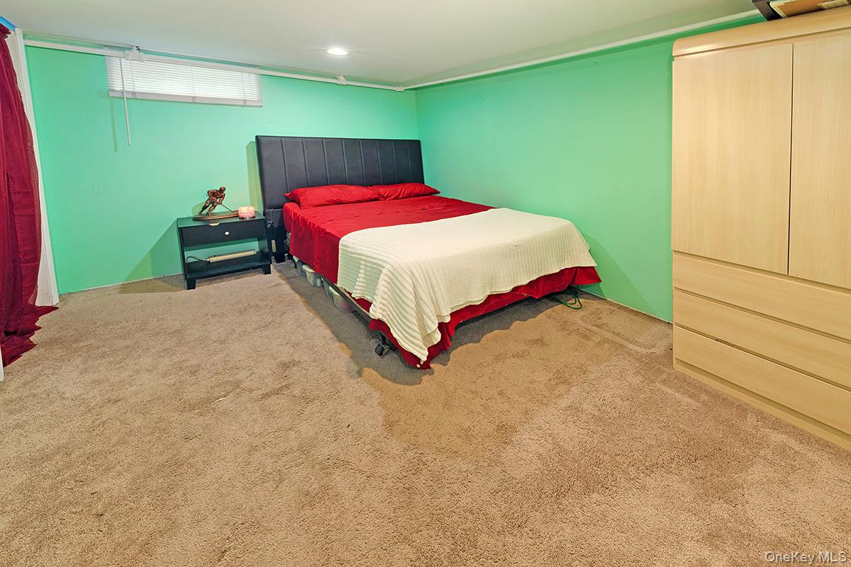 8 Van Cedar Street #8 — photo 12