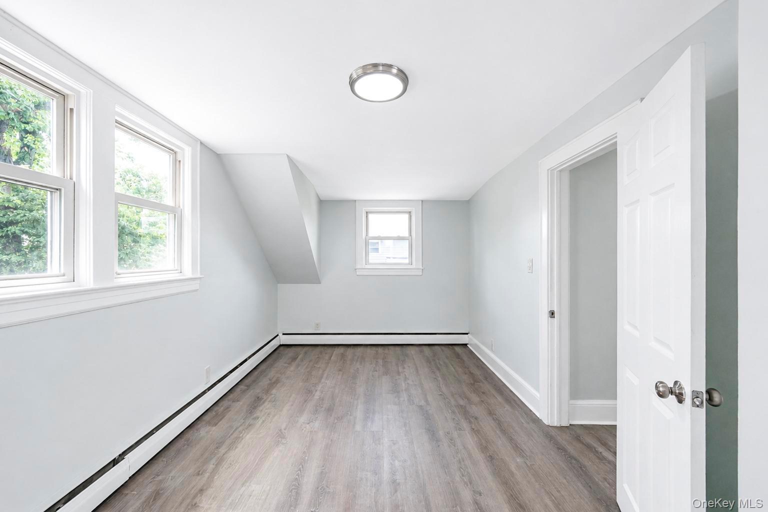 26 Flanders Place — photo 28