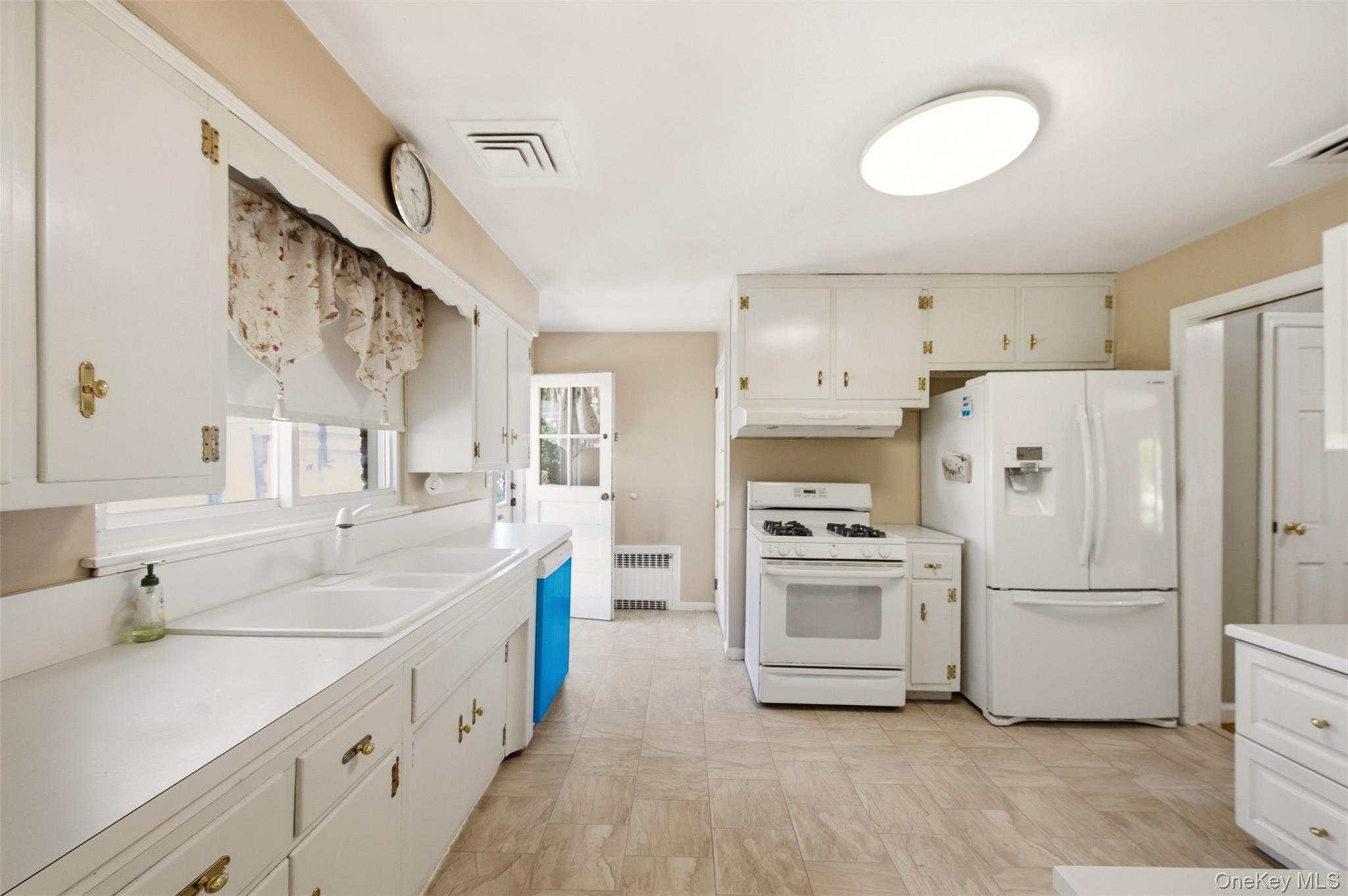 169 Landau Avenue — photo 7