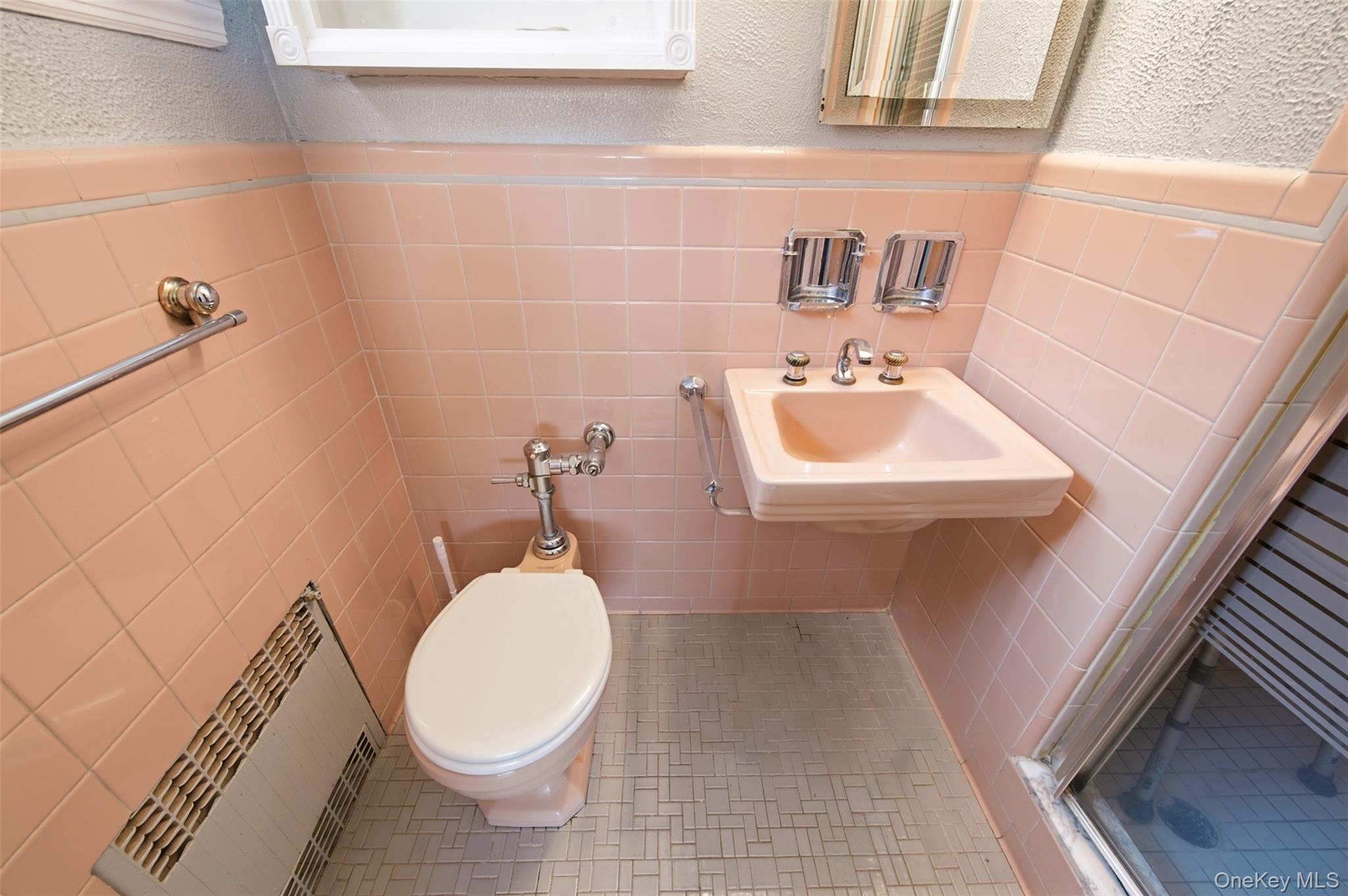 169 Landau Avenue — photo 10