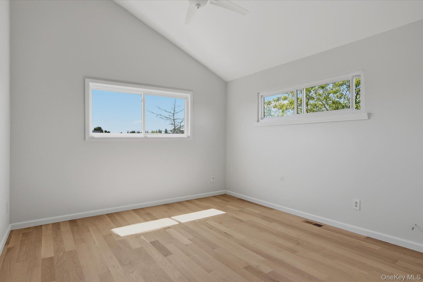 16 Meadow Lane — photo 17