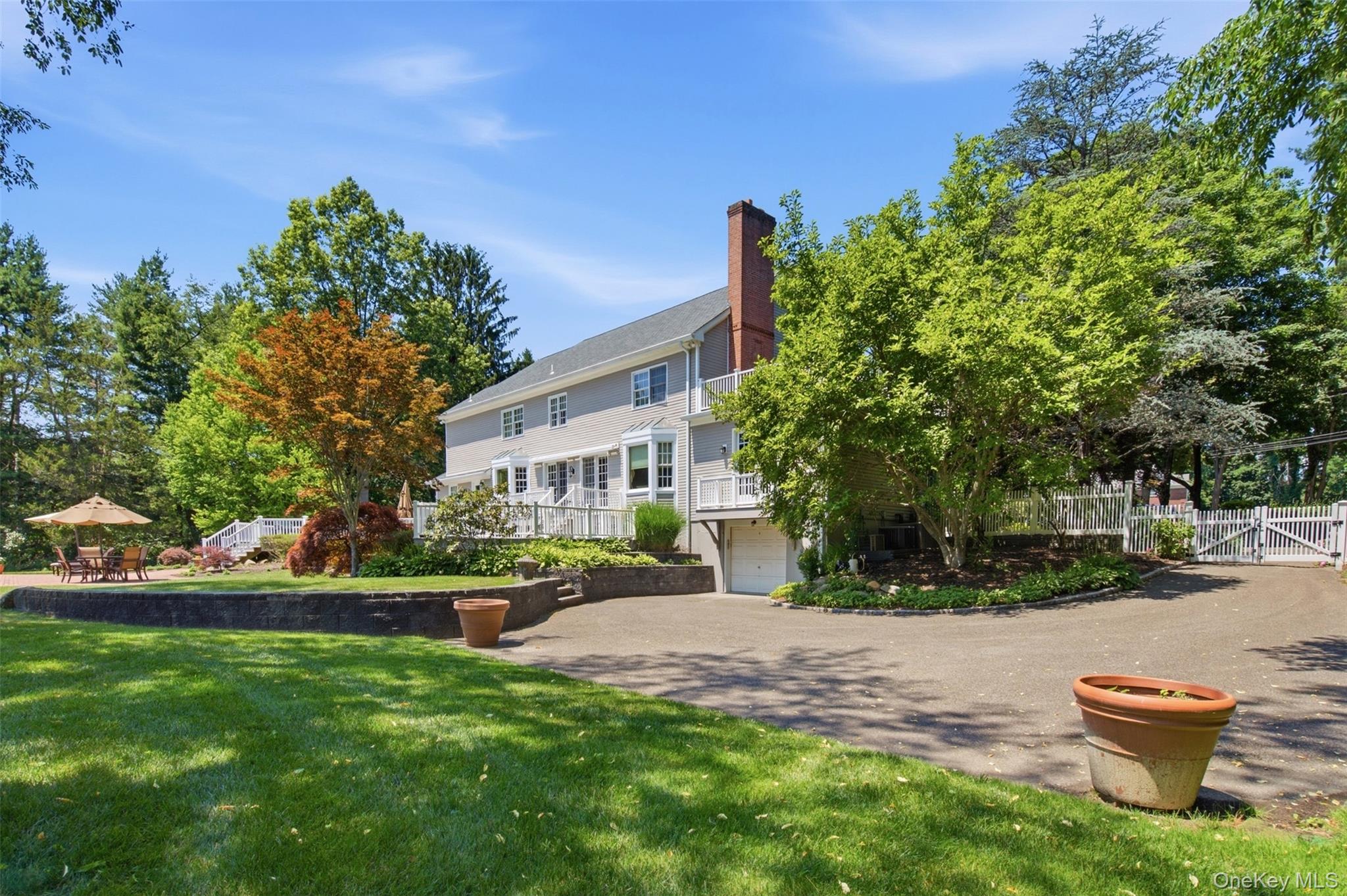 61 Linden Lane — photo 40