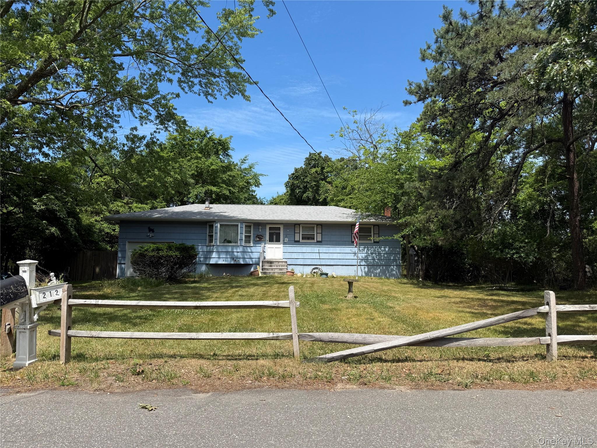 212 Union Avenue — photo 2