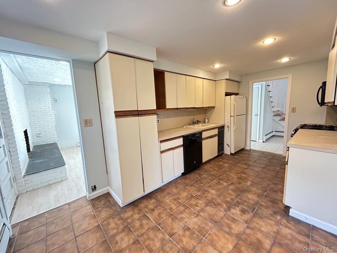 3320 Frederick Street — photo 10