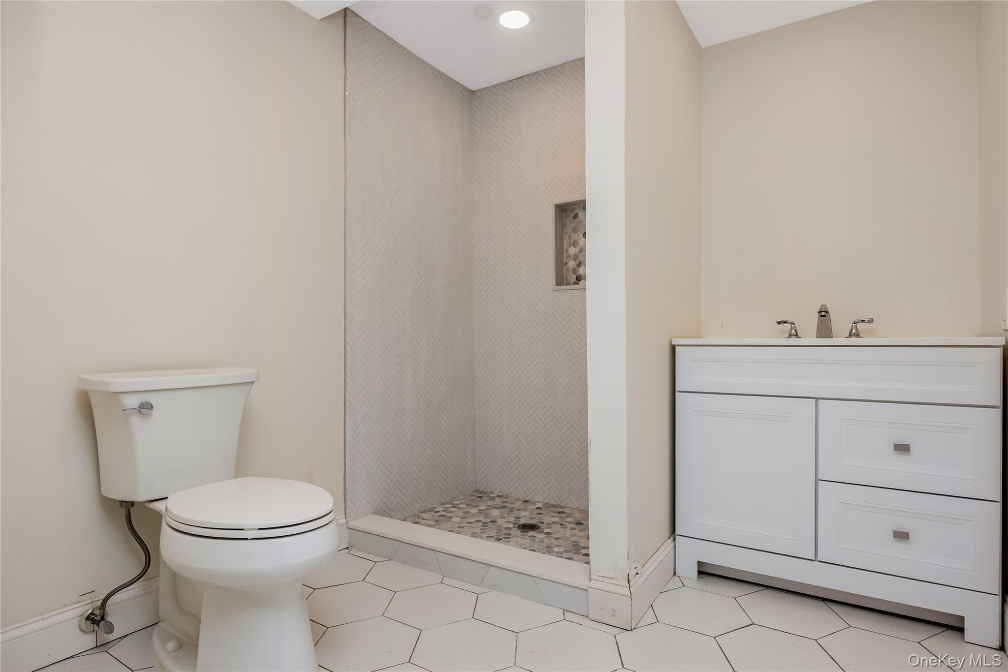 314 Mill Hill Road — photo 17
