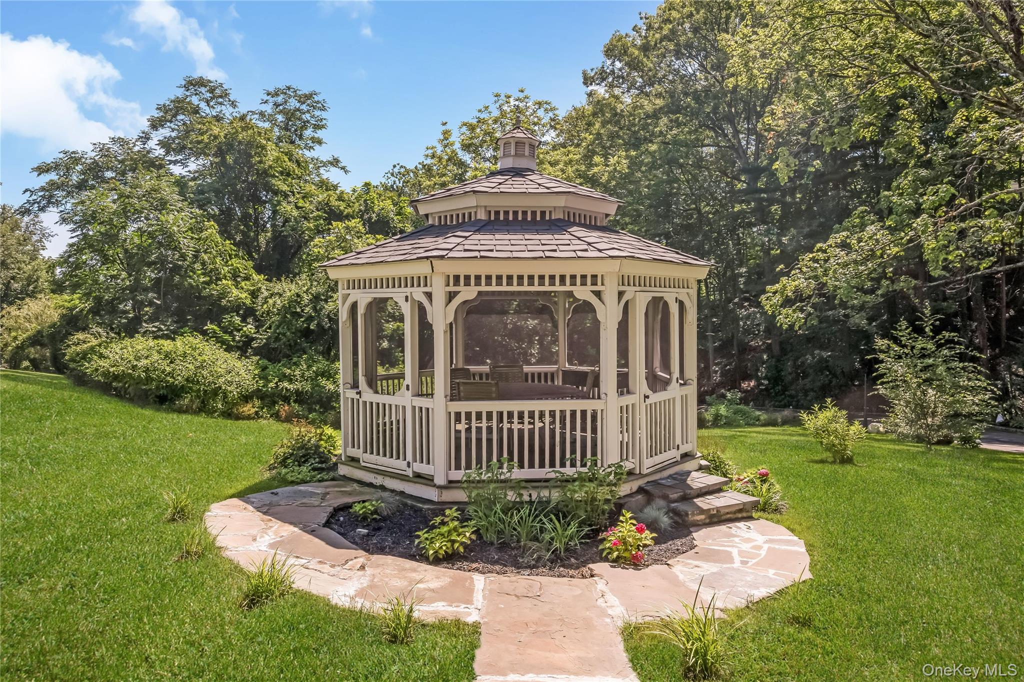 314 Mill Hill Road — photo 31