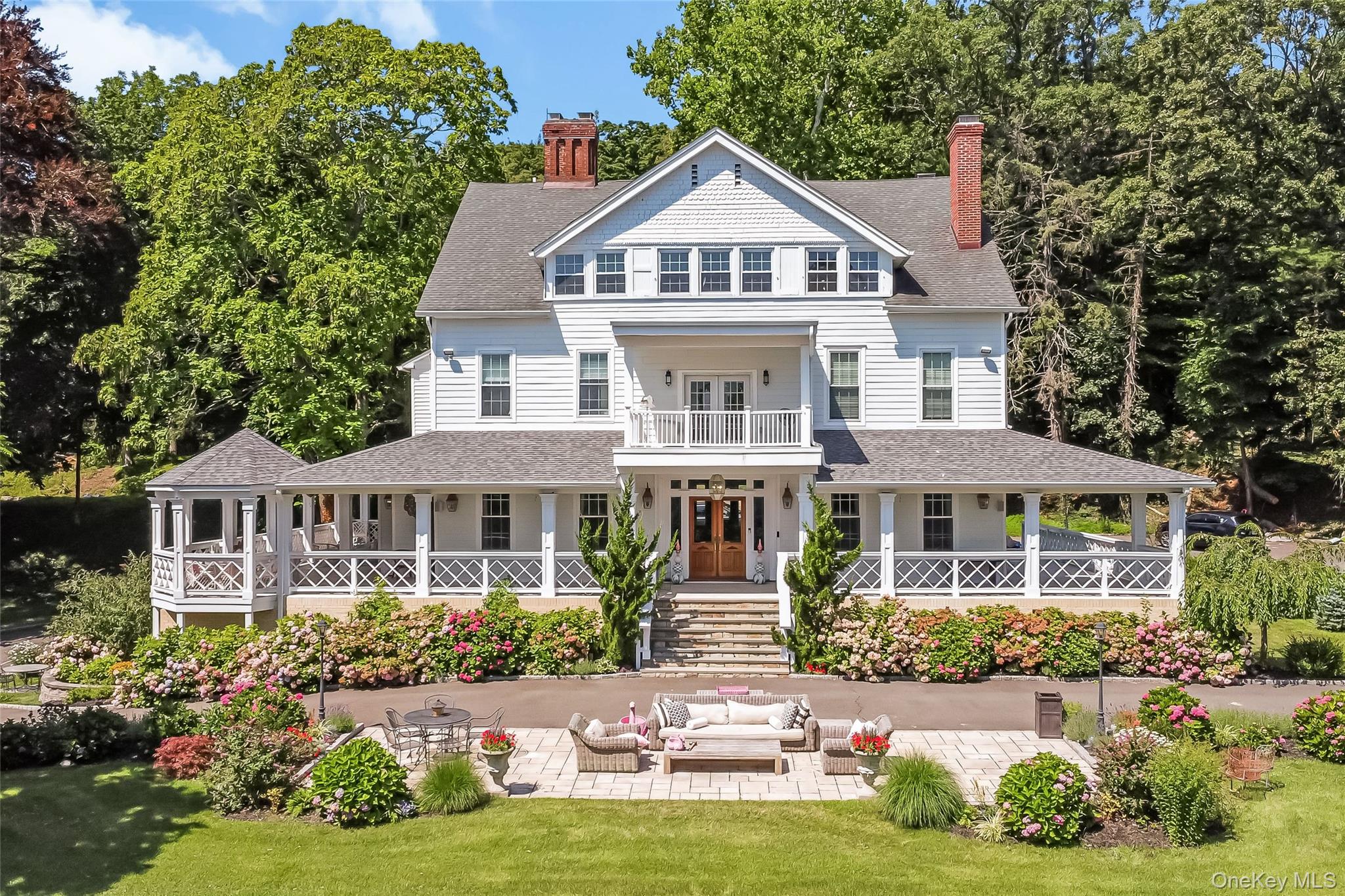 314 Mill Hill Road, Mill Neck
