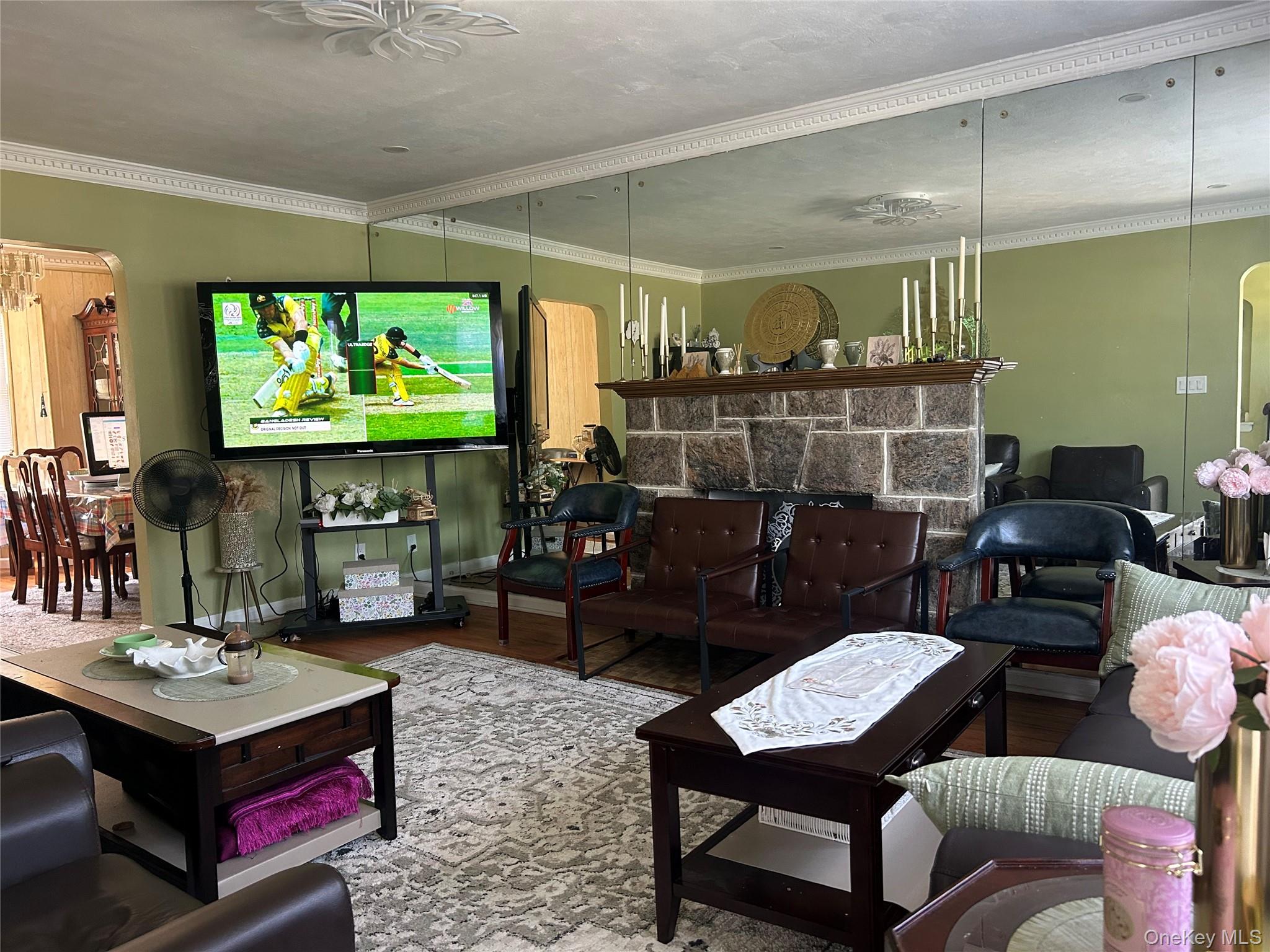 92 Melvin Avenue — photo 7