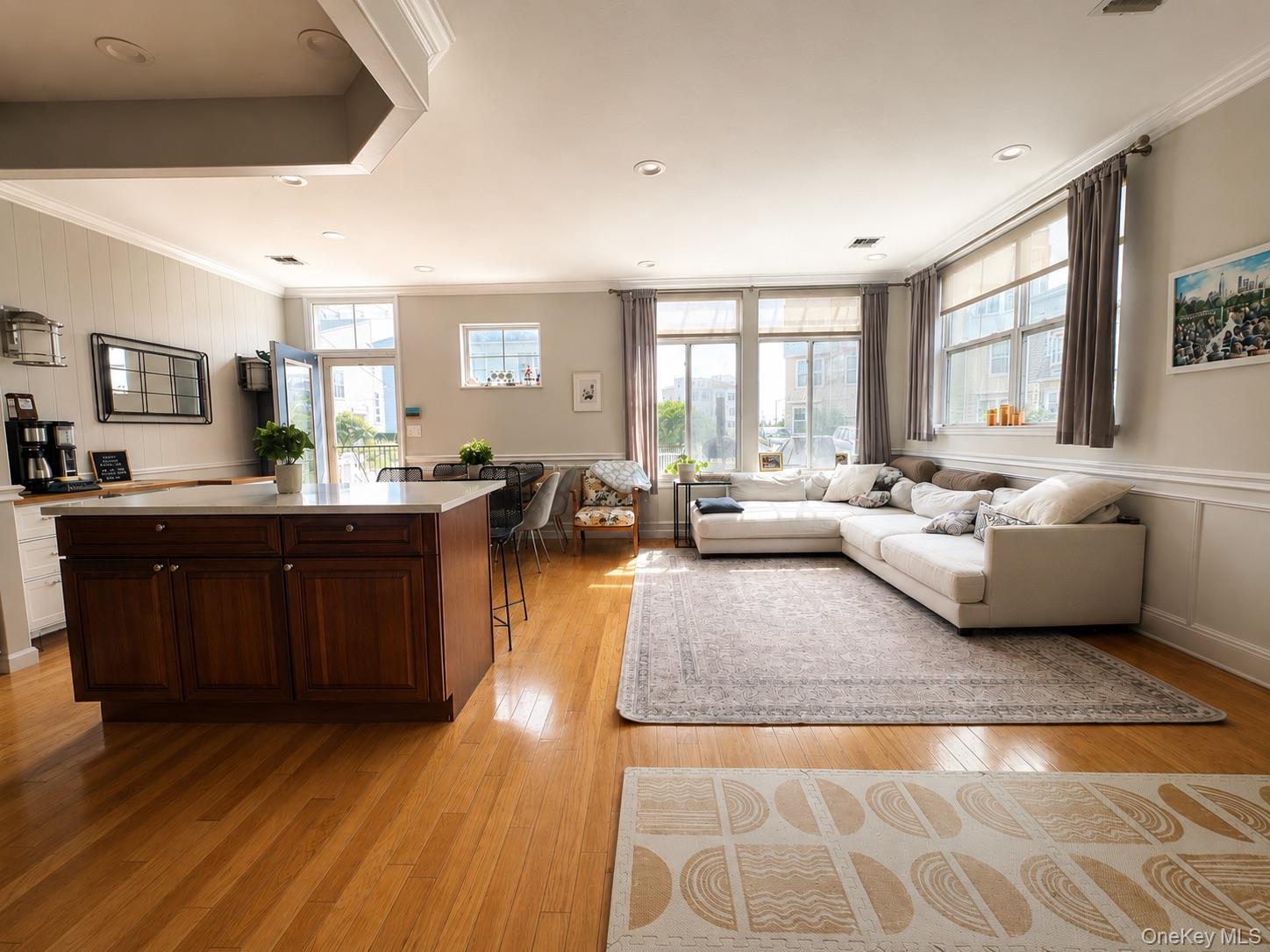 138 Beach 74th Street — photo 3