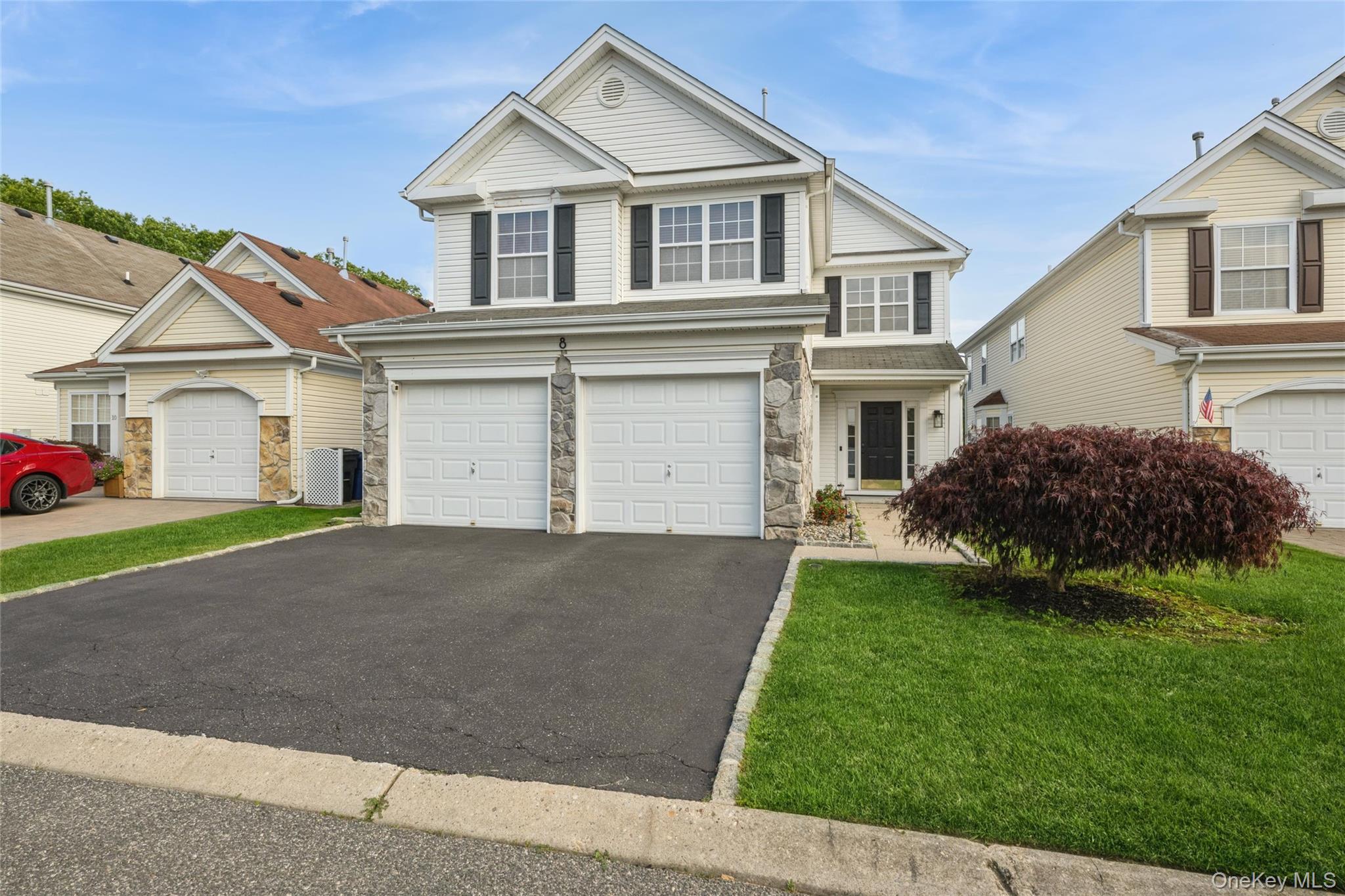 8 Jennifer Lane — photo 2
