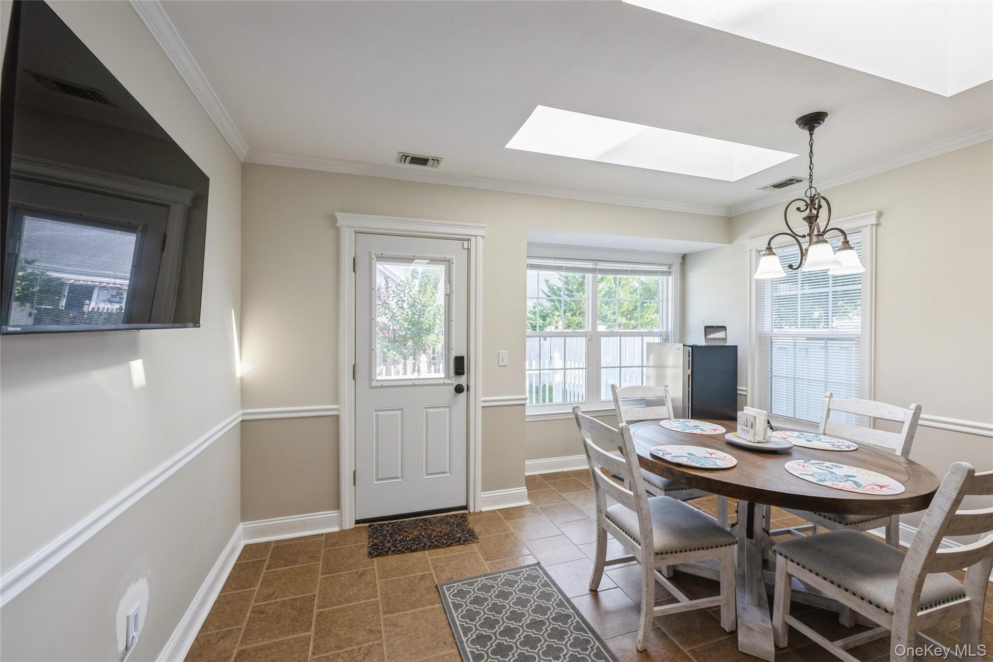8 Jennifer Lane — photo 21