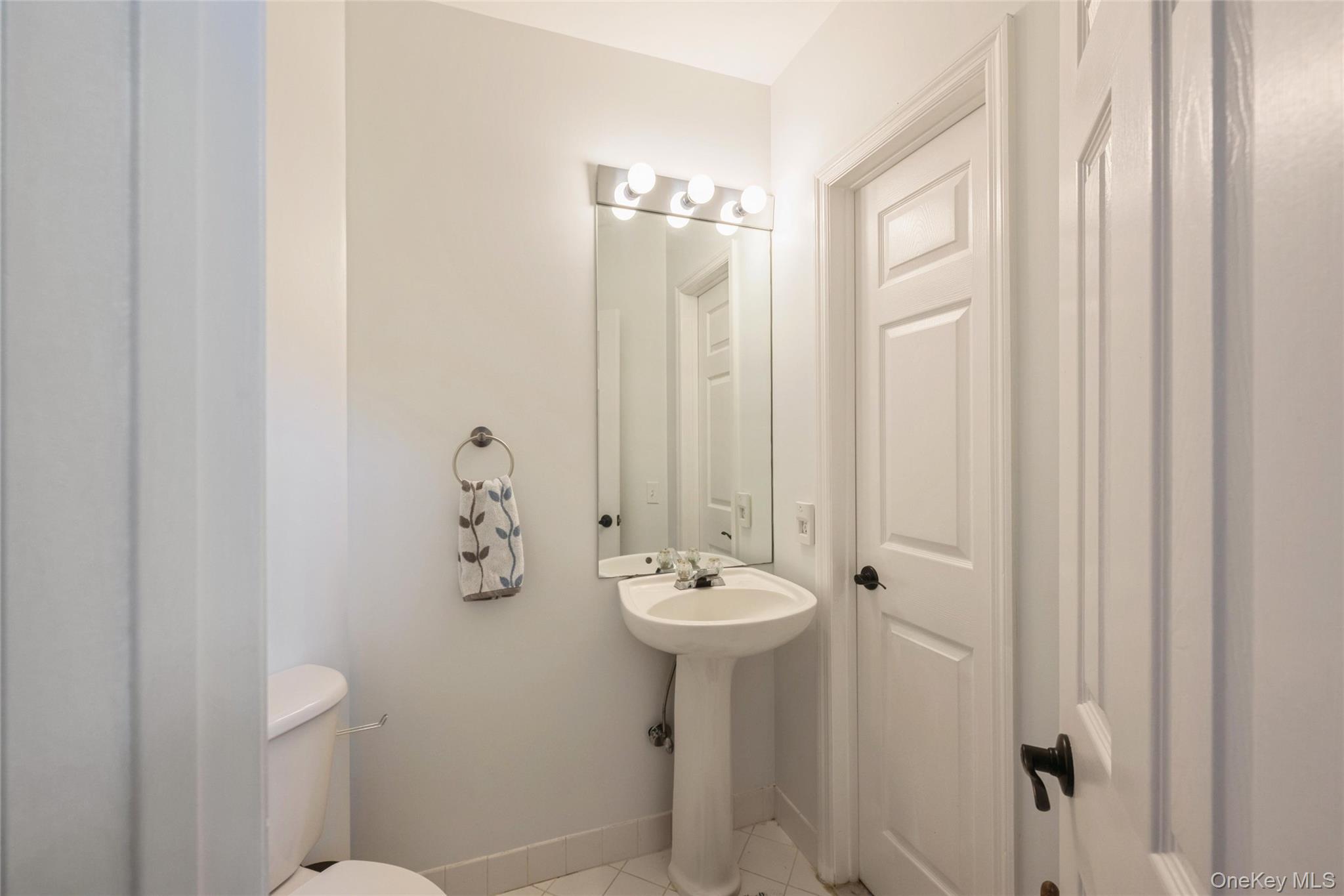 8 Jennifer Lane — photo 6