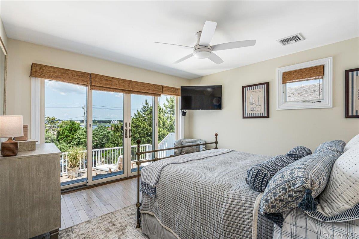 291 Dune Road — photo 31