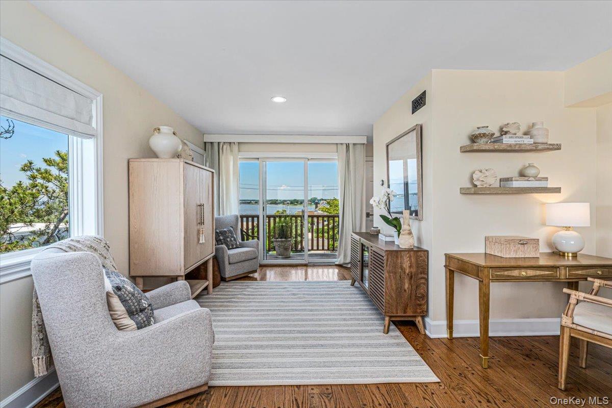 291 Dune Road — photo 34