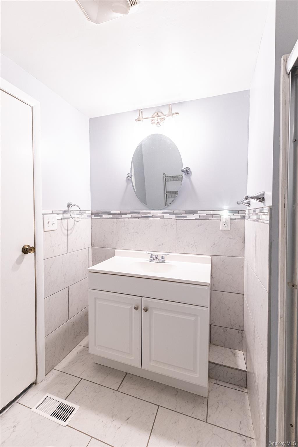 525 Riverleigh Avenue #106 — photo 19