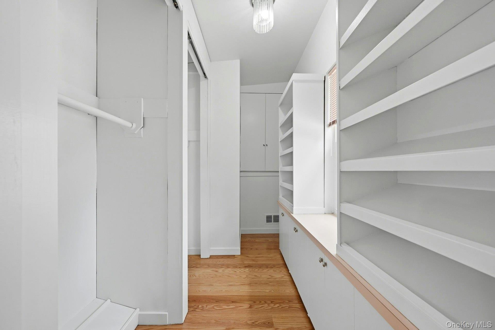 39 Upper Drive — photo 13