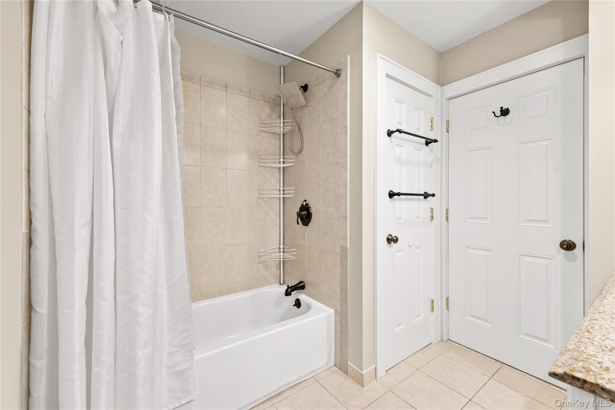 15 Pershing Avenue — photo 14