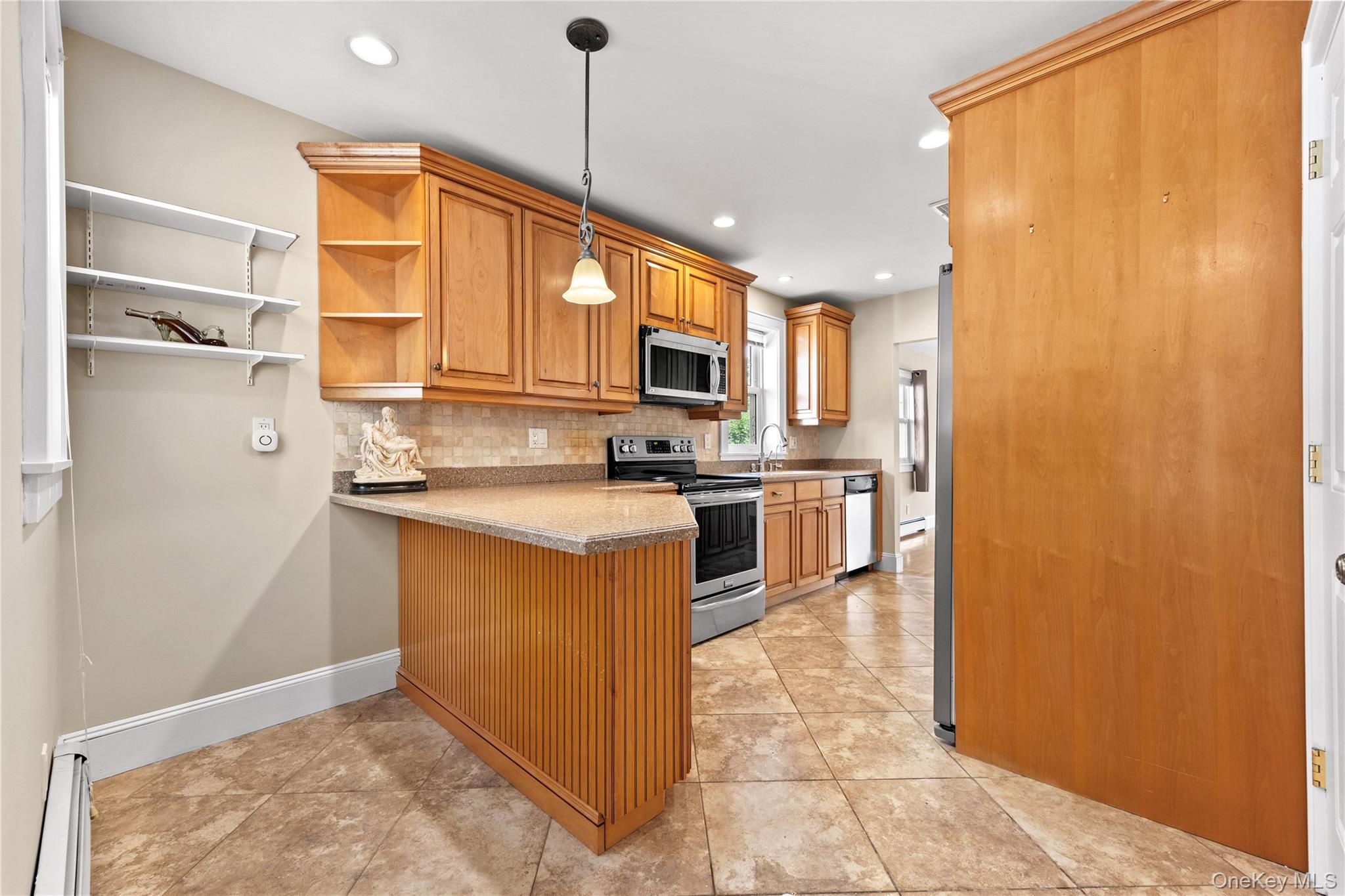 15 Pershing Avenue — photo 17
