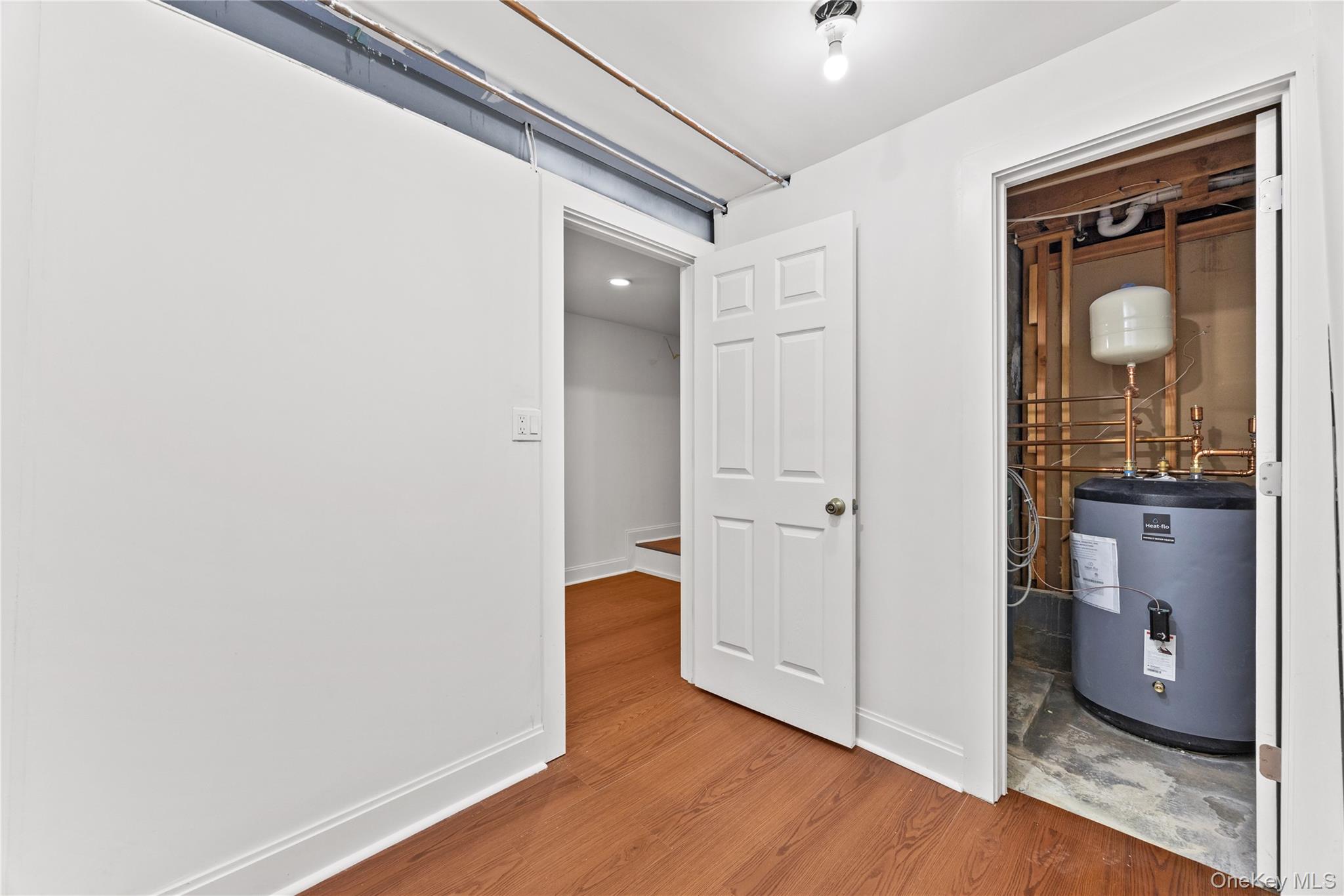 15 Pershing Avenue — photo 29