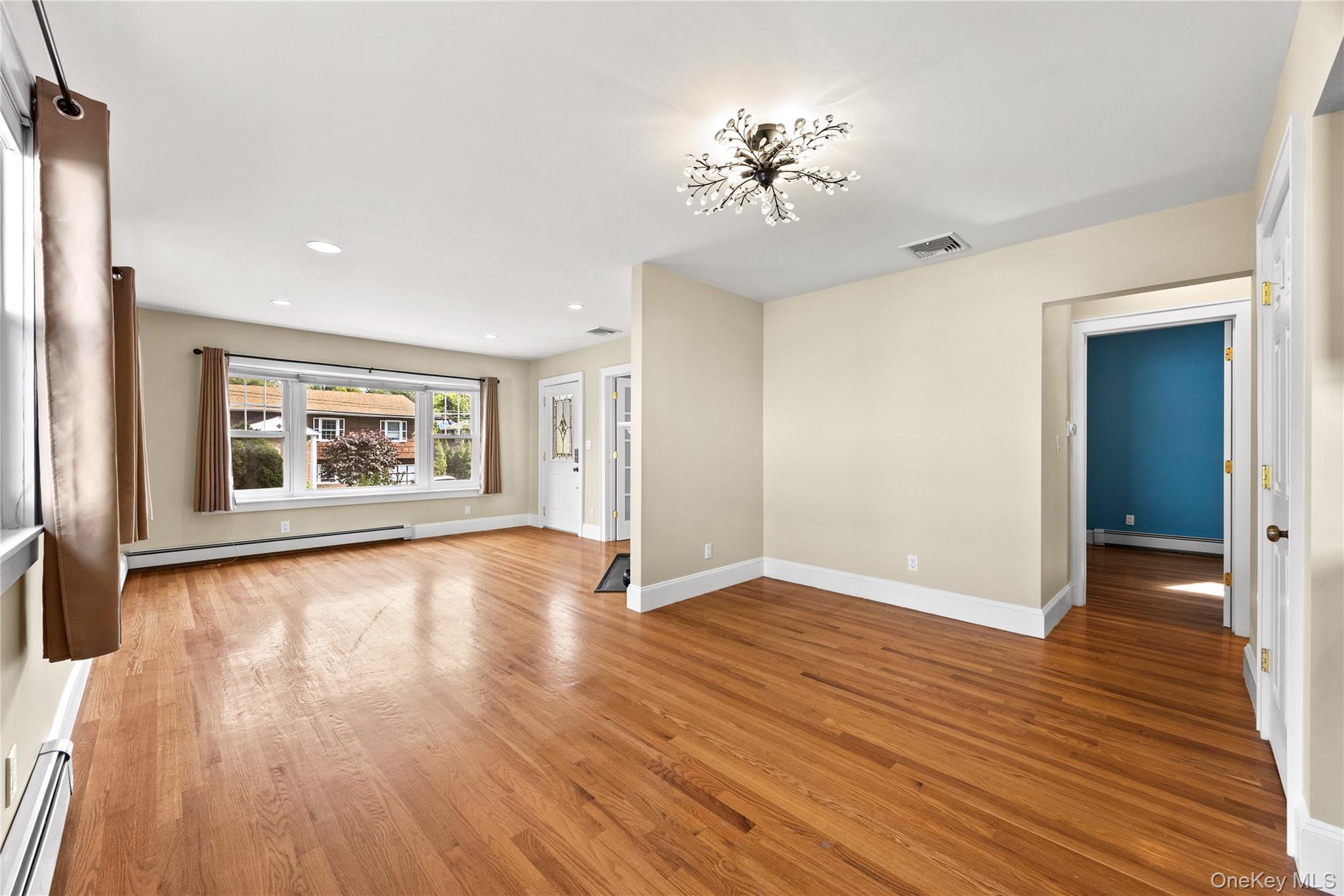 15 Pershing Avenue — photo 10