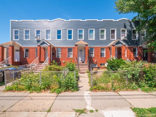 95-34-36-38-40 104 Street — photo 2